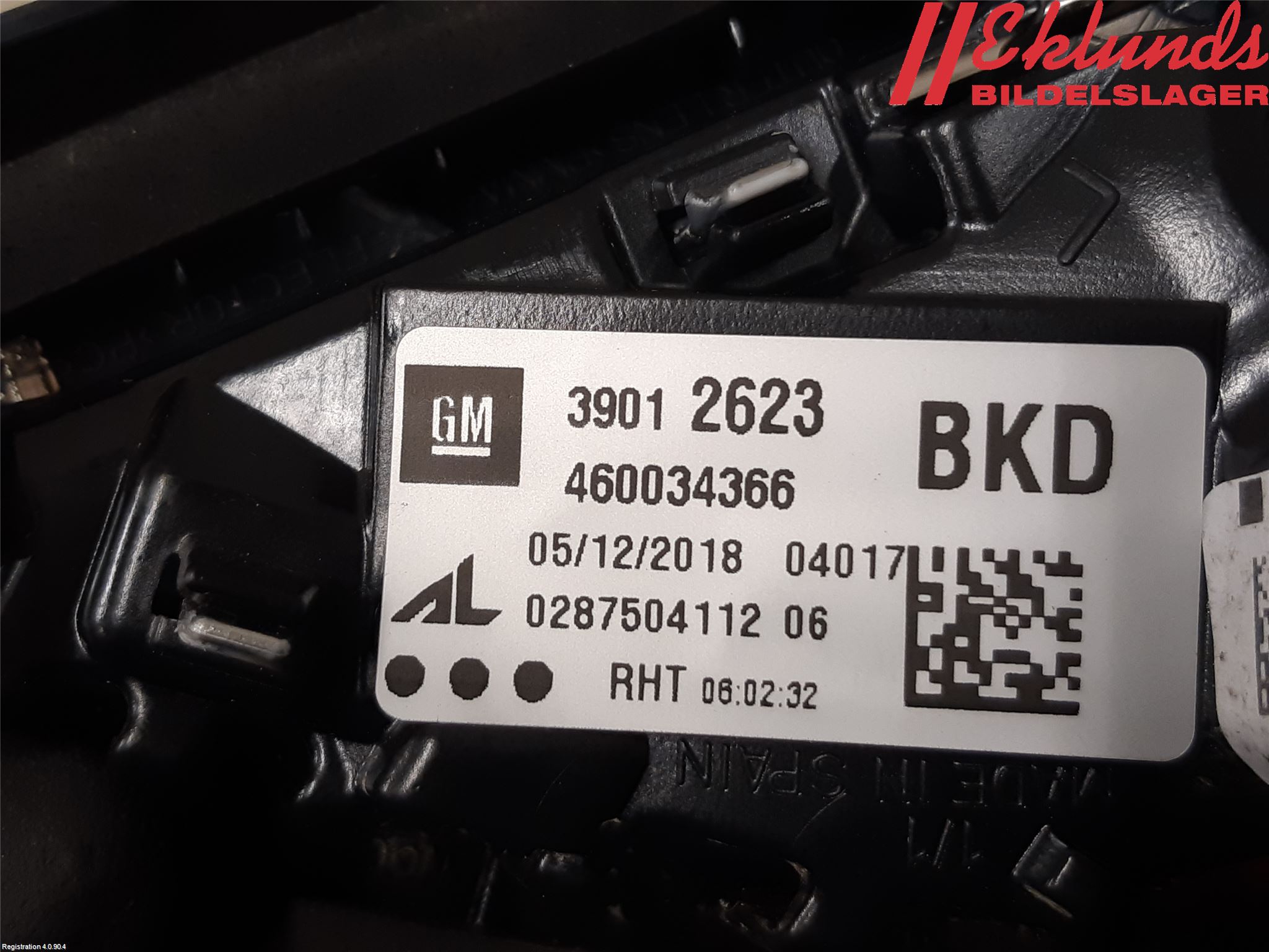 Opel CORSA E 15-19 Bakljus Lucka Vä