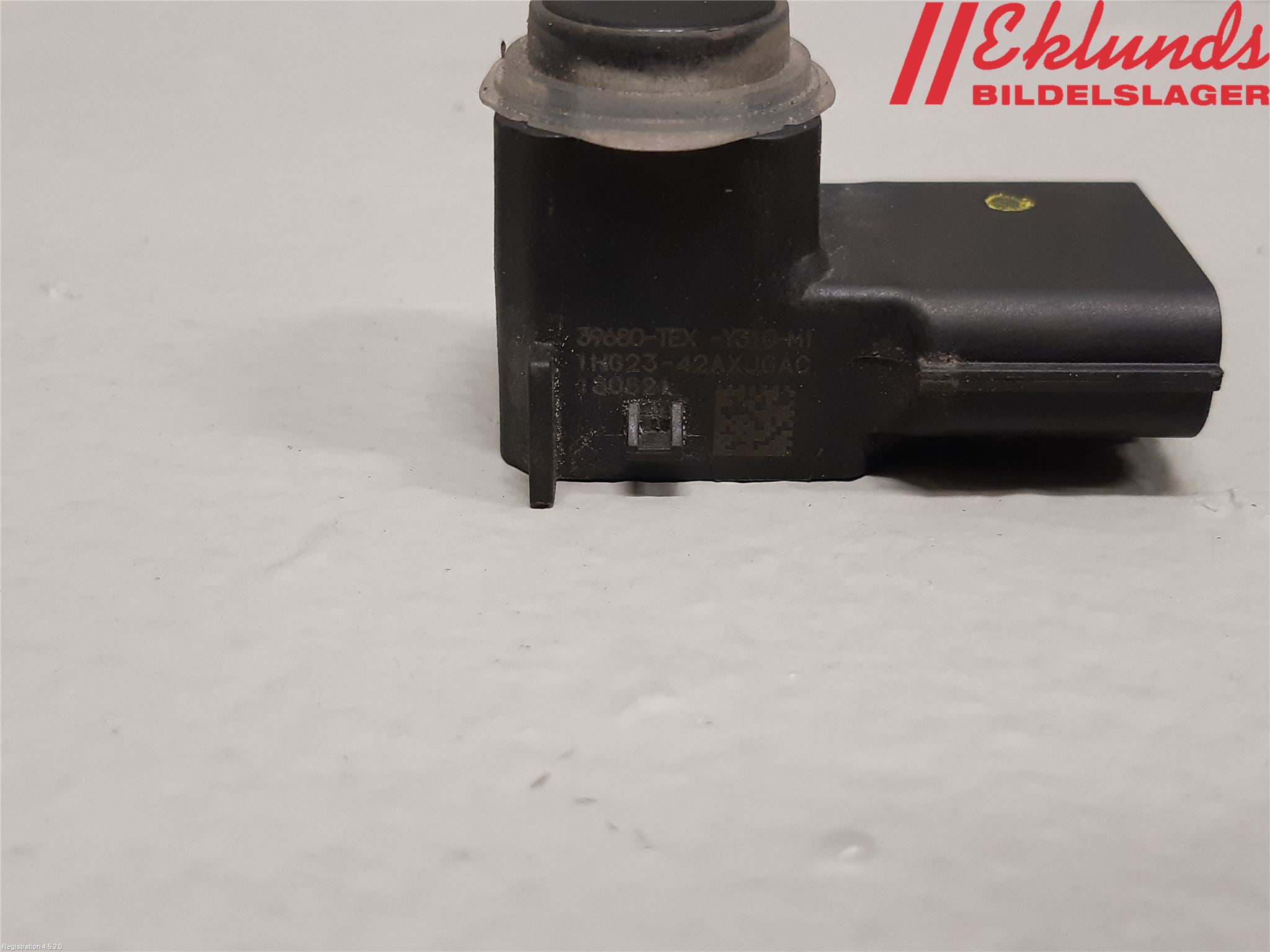 Honda CIVIC 17-22 Parkeringshjälp Frontsensor