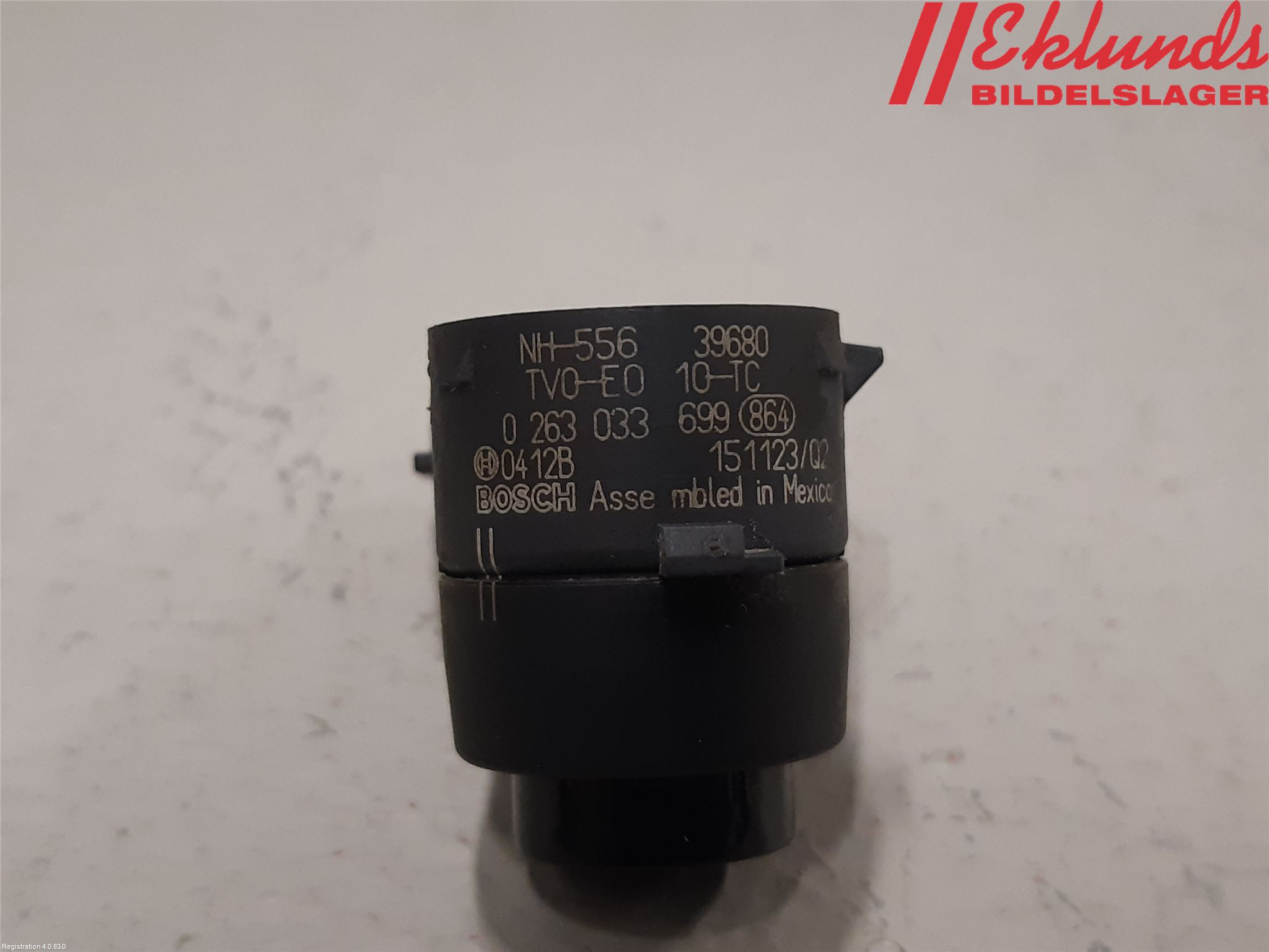 Honda HR-V 15-21 Parkeringshjälp Frontsensor