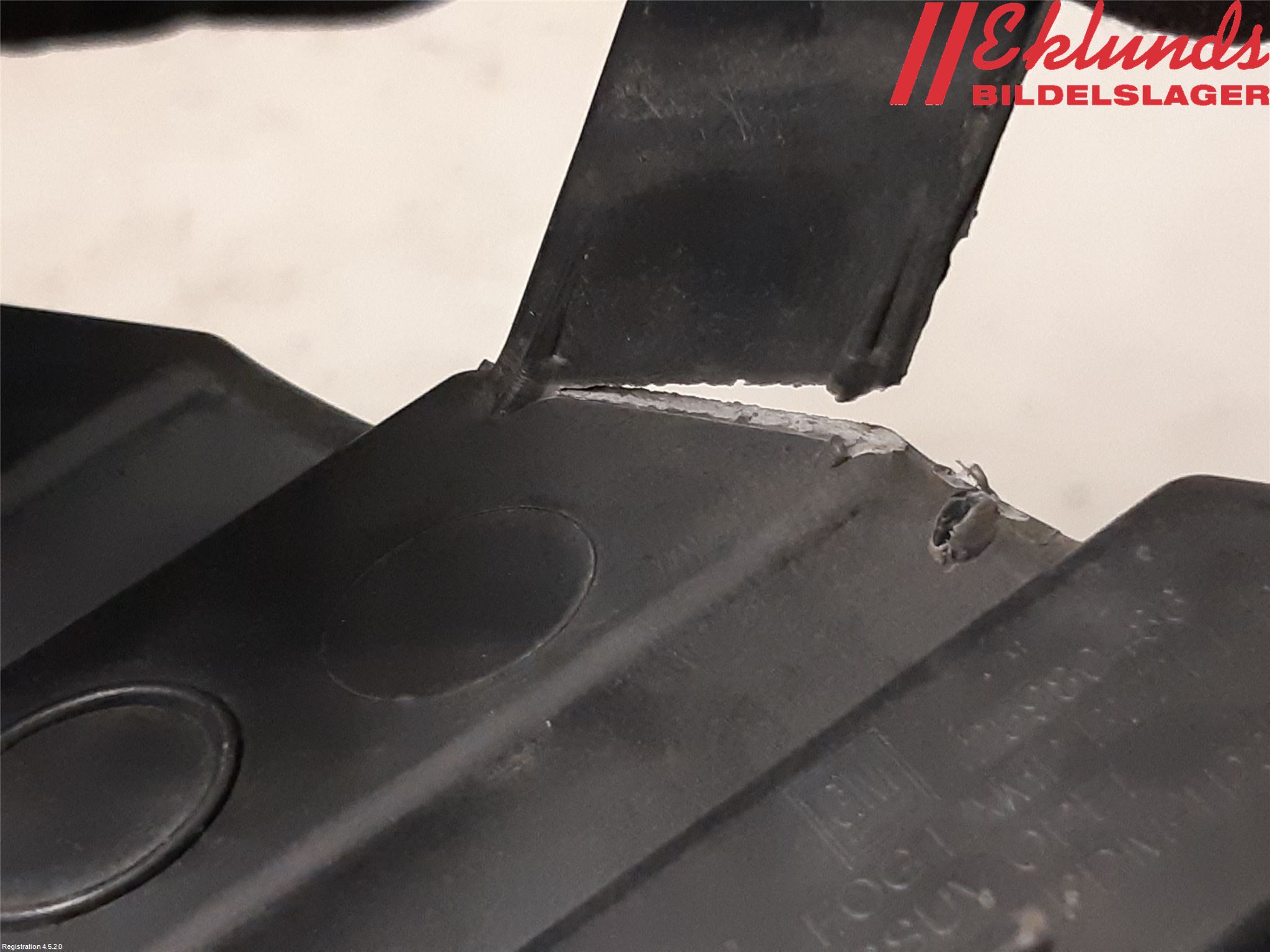 Opel MOKKA 13-20 Dimljussarg Fram