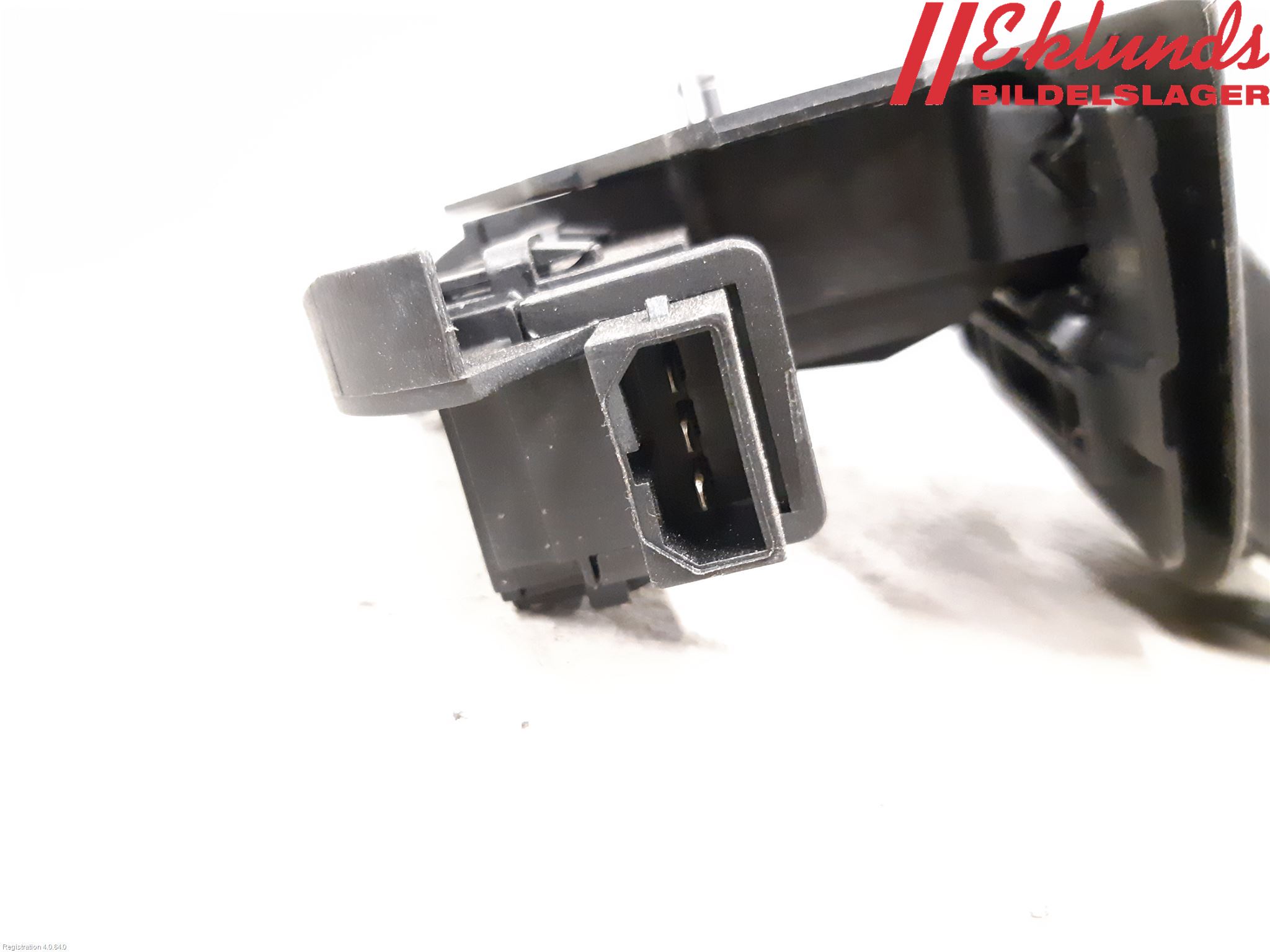 Audi A4/S4 05-07 Låskista Baklucka