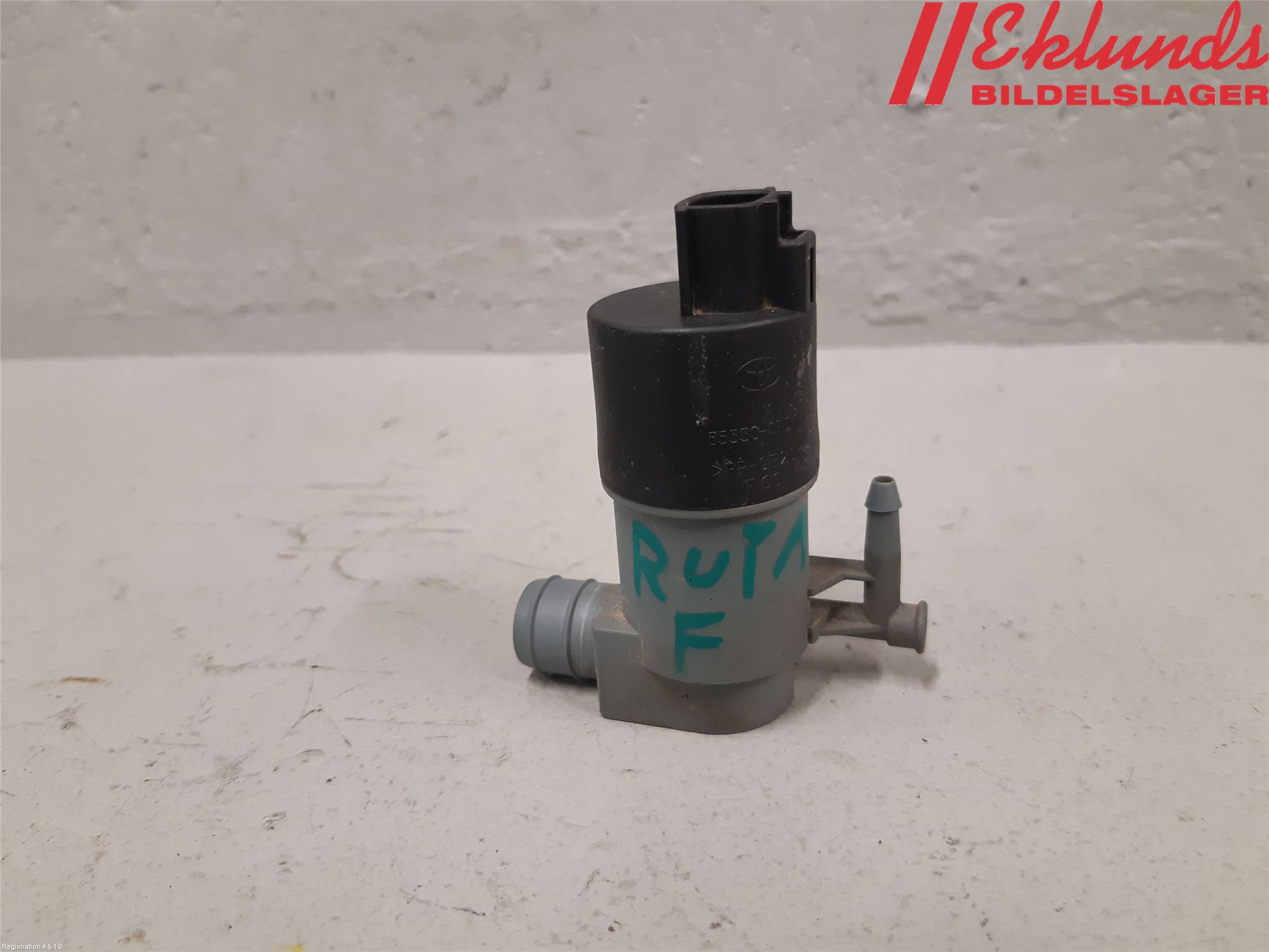 Toyota VERSO 09-18 Spolarpump Vindruta
