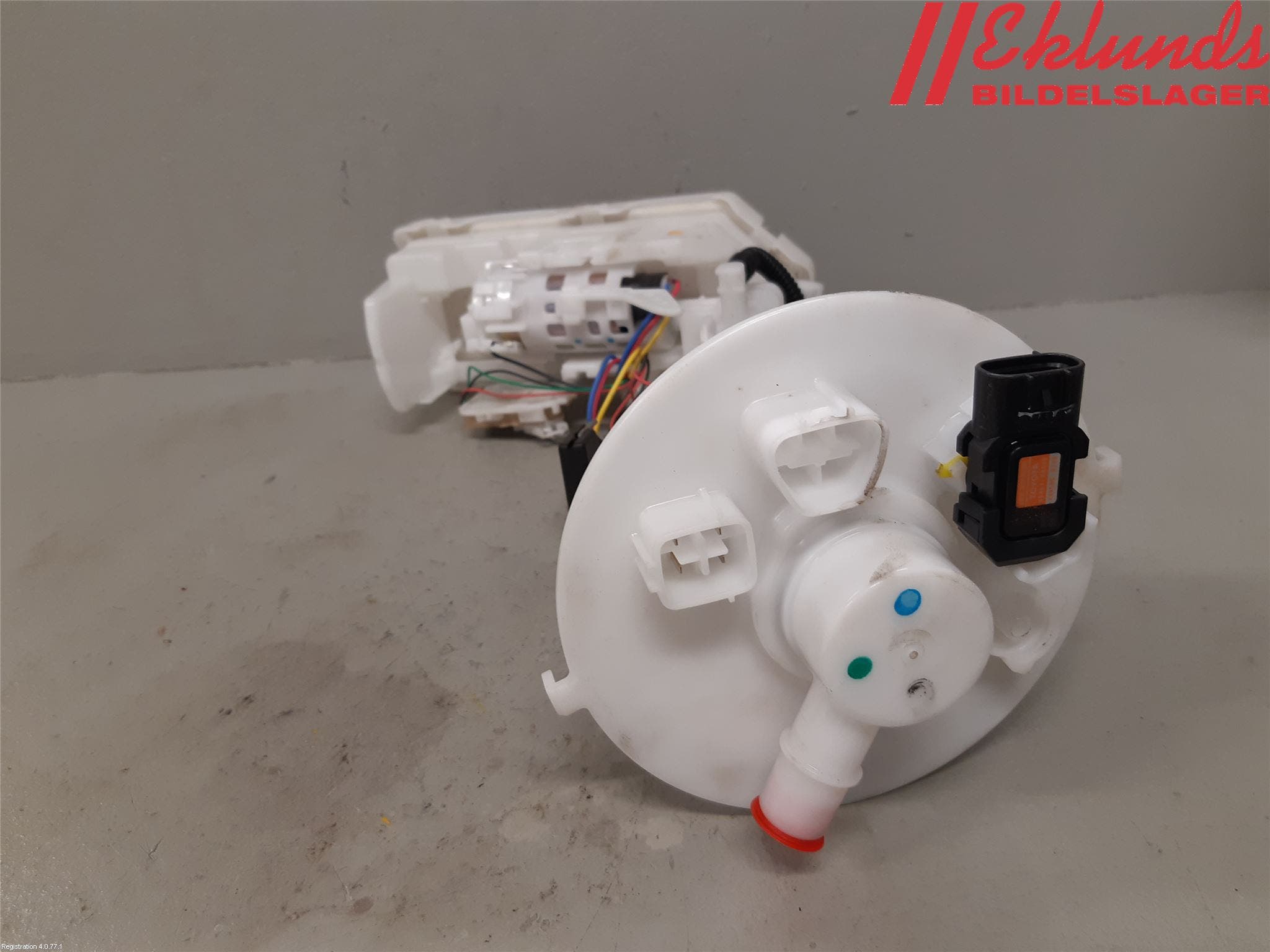 Toyota RAV4 19- Bränslepump El