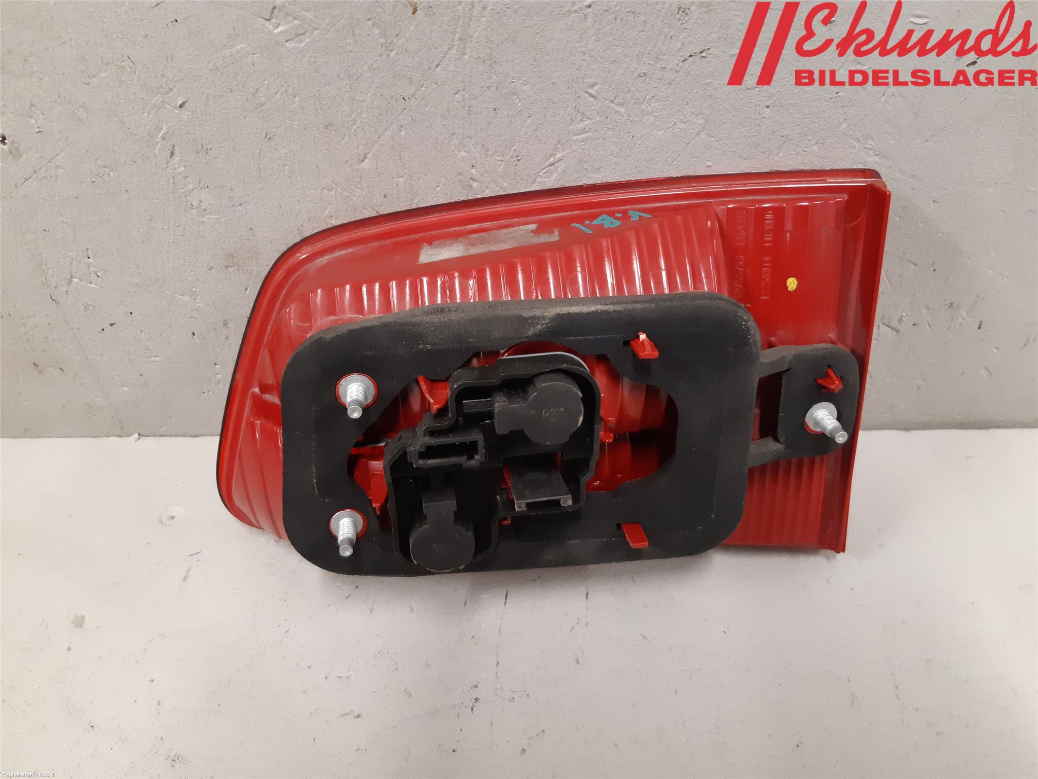 Saab 9-5     06-10 Bakljus Lucka Vä