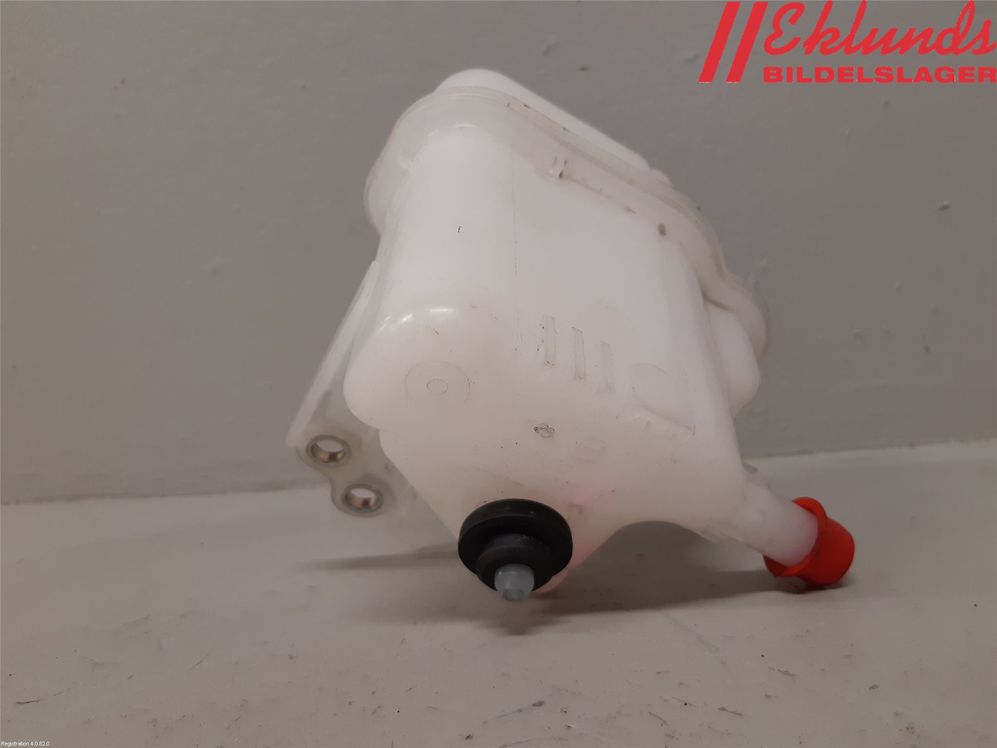 Toyota YARIS XP130 15-20 Expansionstank