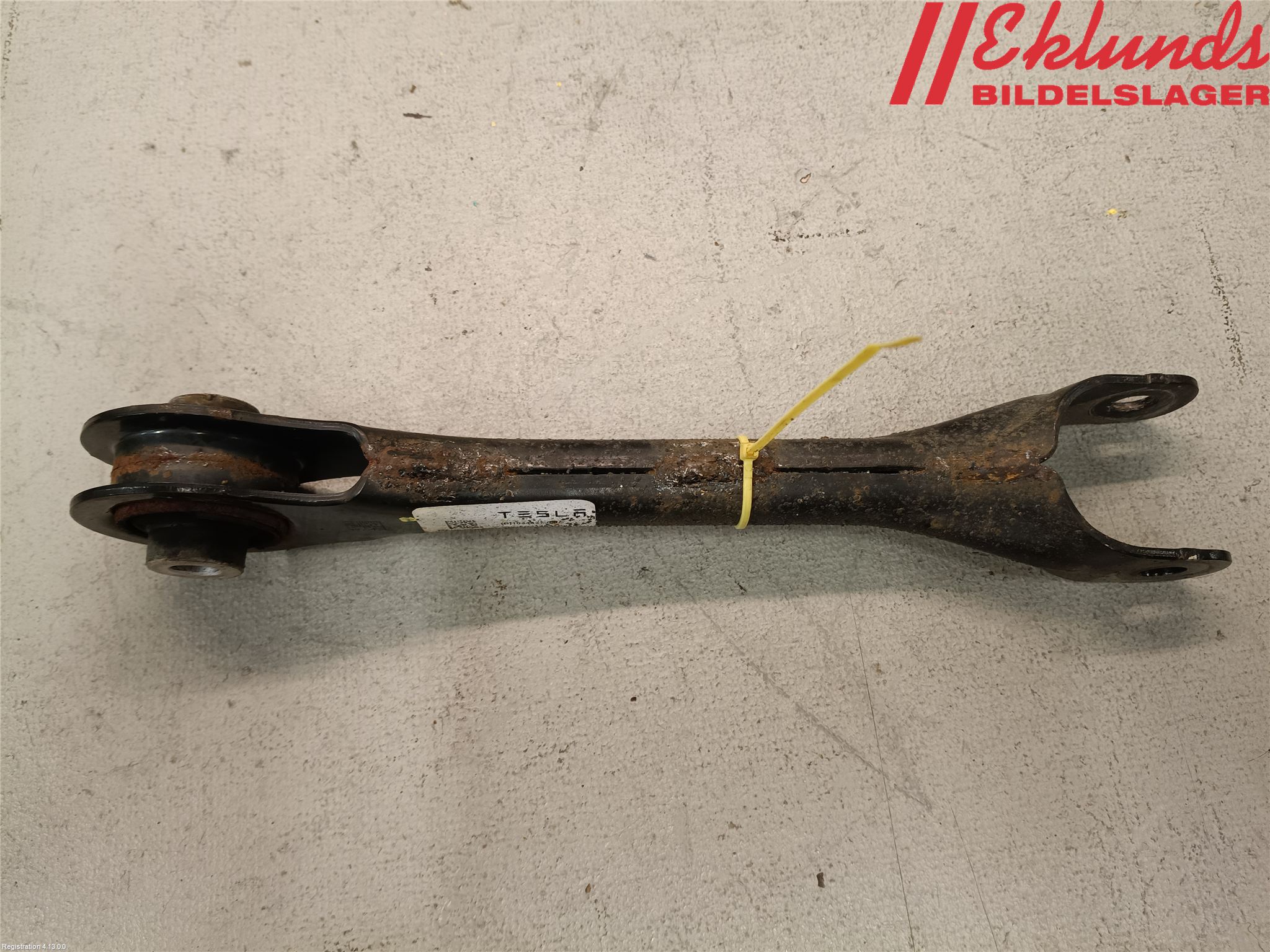 Tesla MODEL 3 17- Bärarm Bak Vänster
