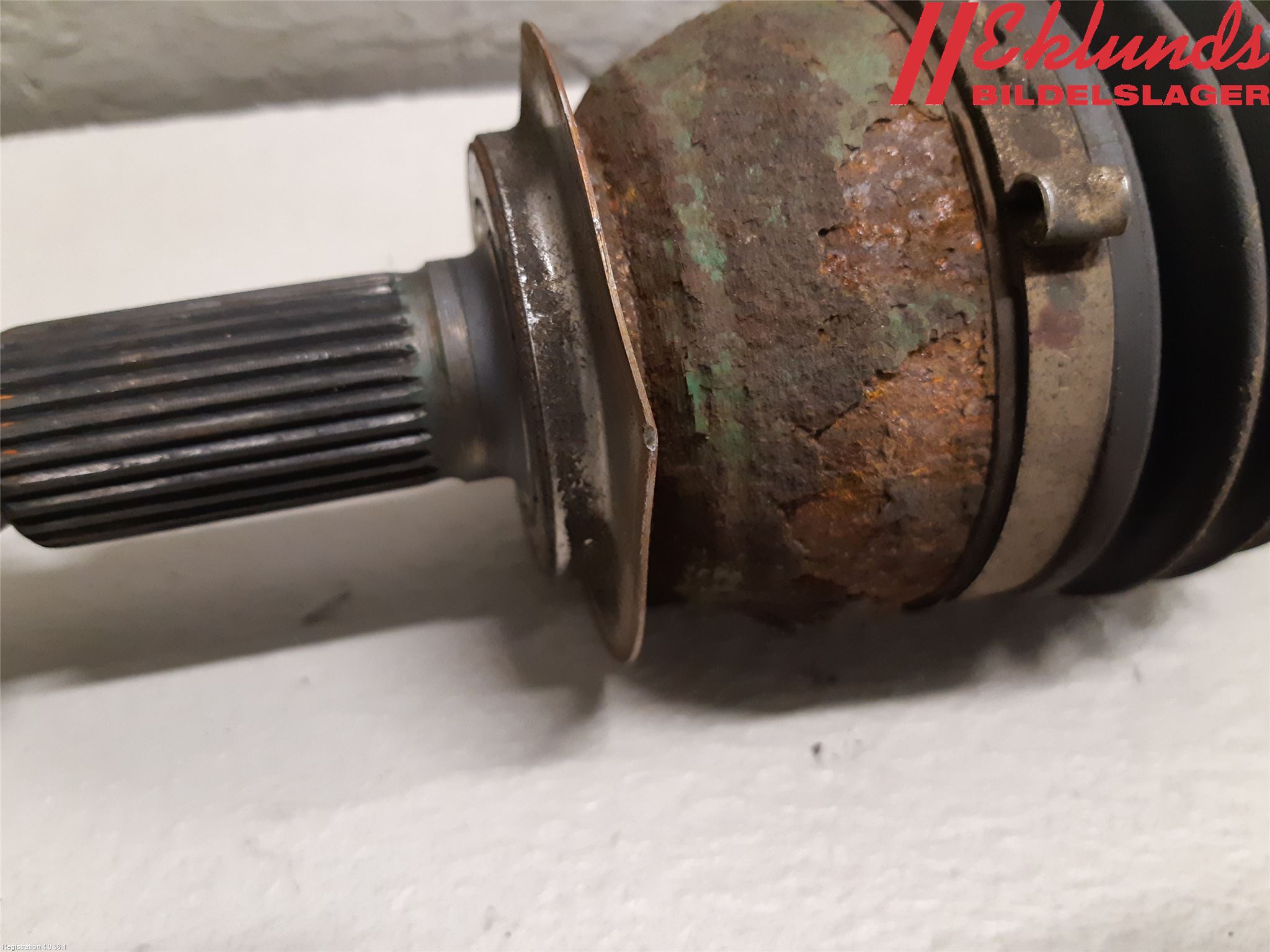 Subaru OUTBACK 15-20 Drivaxel Fram Vänster