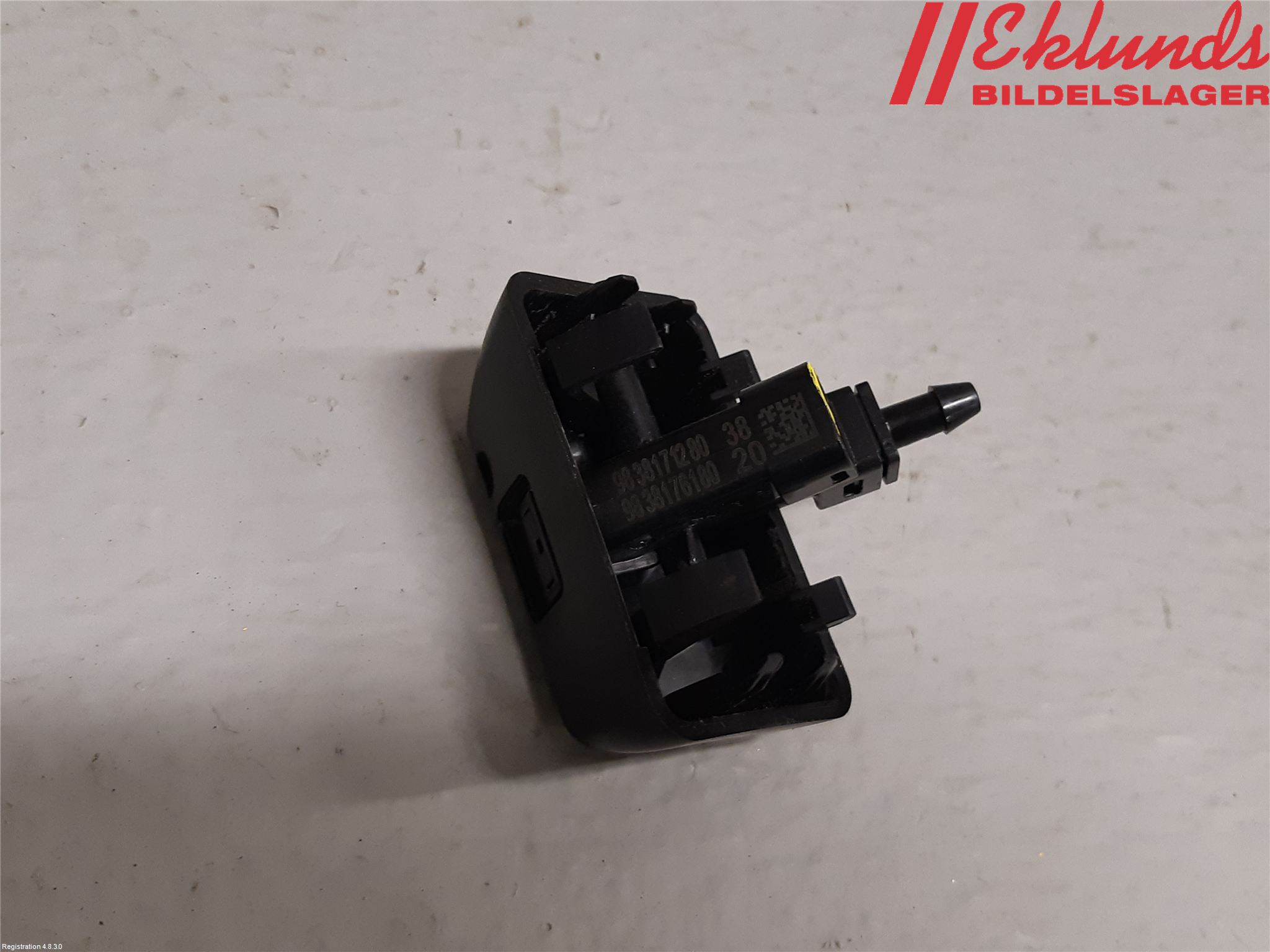 Peugeot 2008/E-2008 20- Spolarmunstycke Rutor