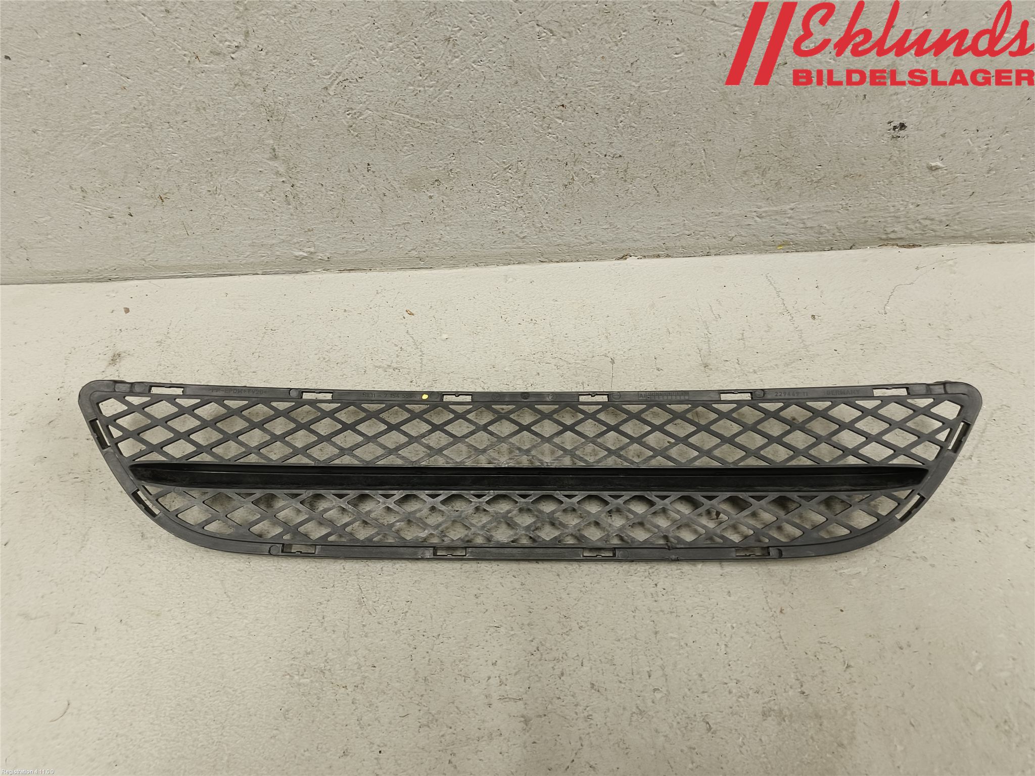 BMW 3 E90/91 SED/TOU 05-12 Grill-Galler
