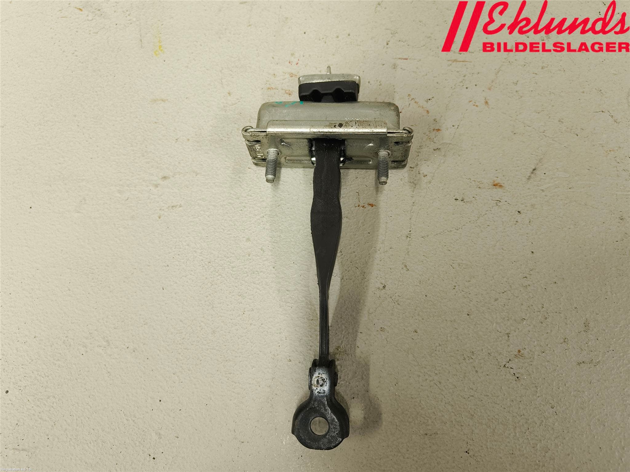 Ford KUGA 17-19 Dörrstopp