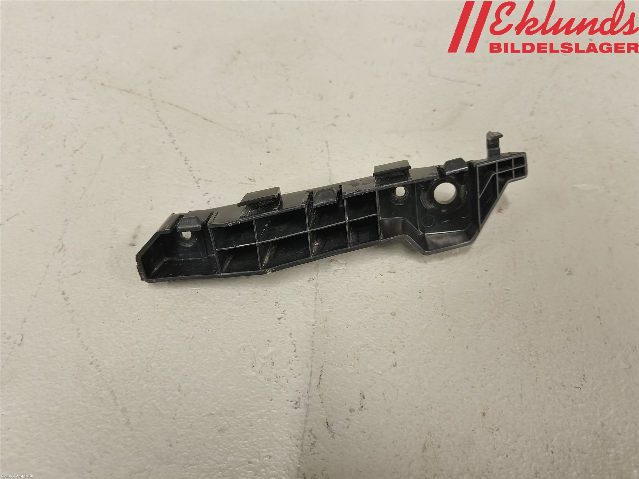 Hyundai SANTA FE  06-12 Stötfångarfäste Fram Hö