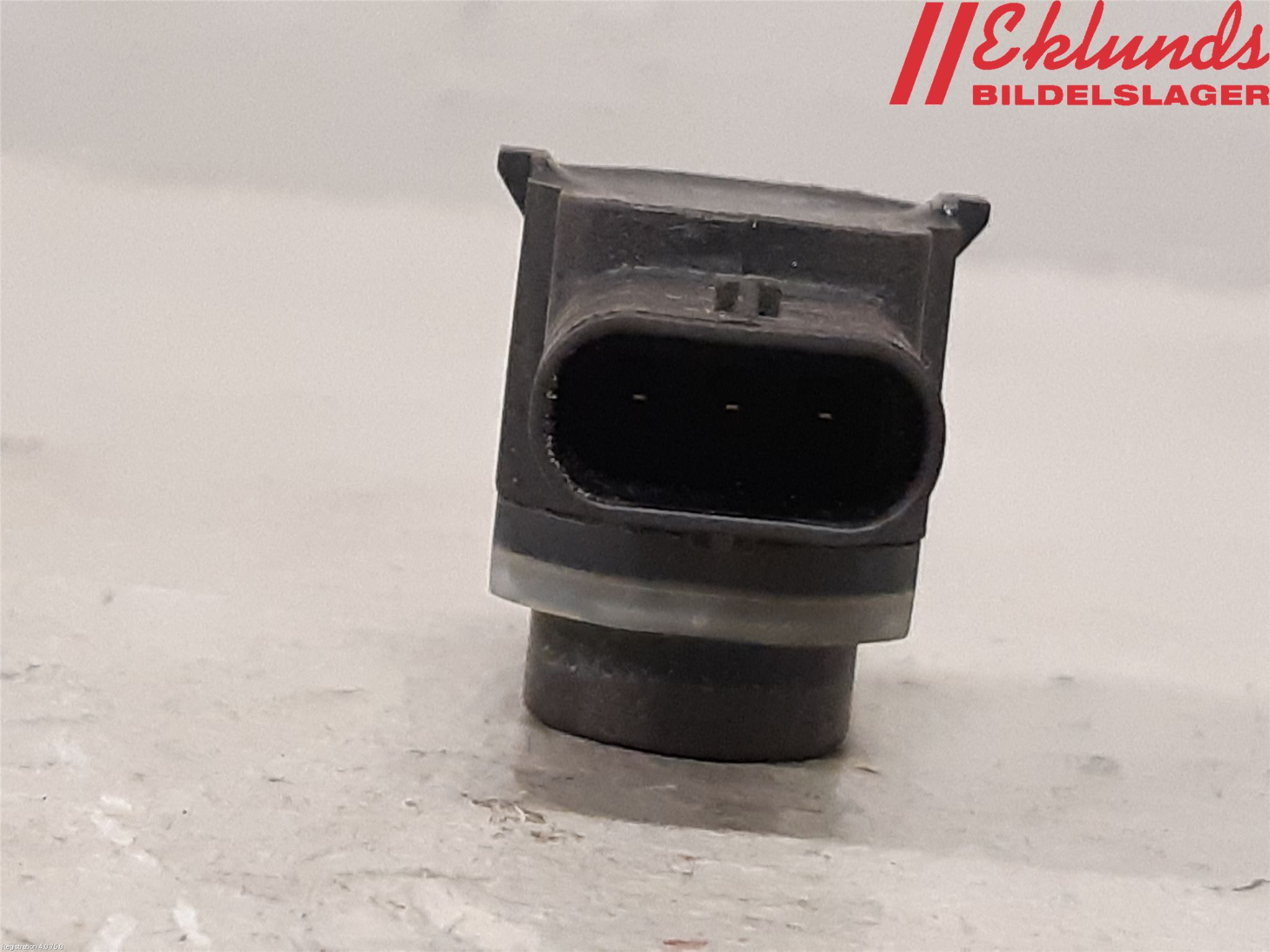 Volkswagen VW PASSAT 11-14 Parkeringshjälp Frontsensor