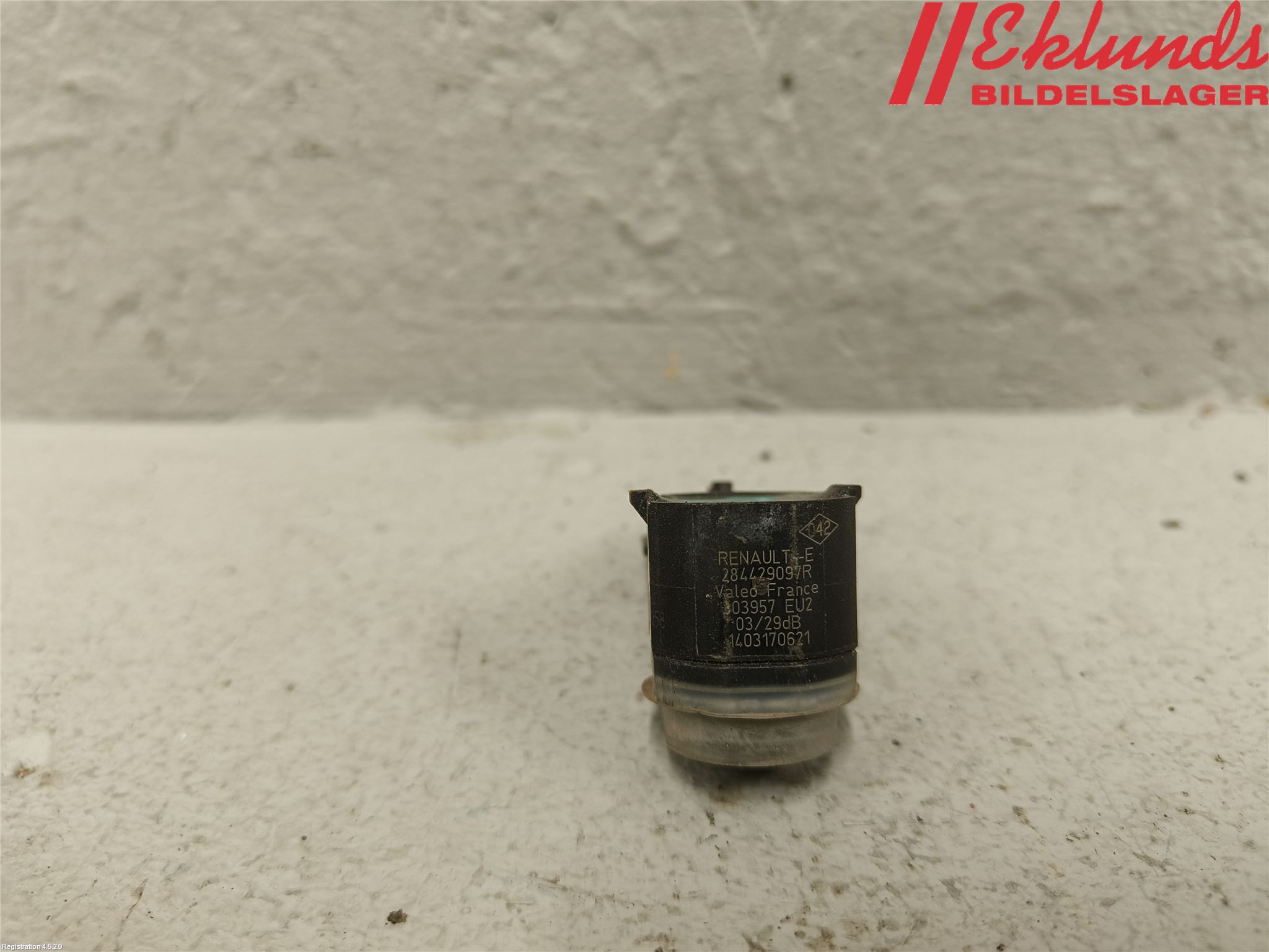 Renault MASTER III 15-20 Parkeringshjälp Backsensor