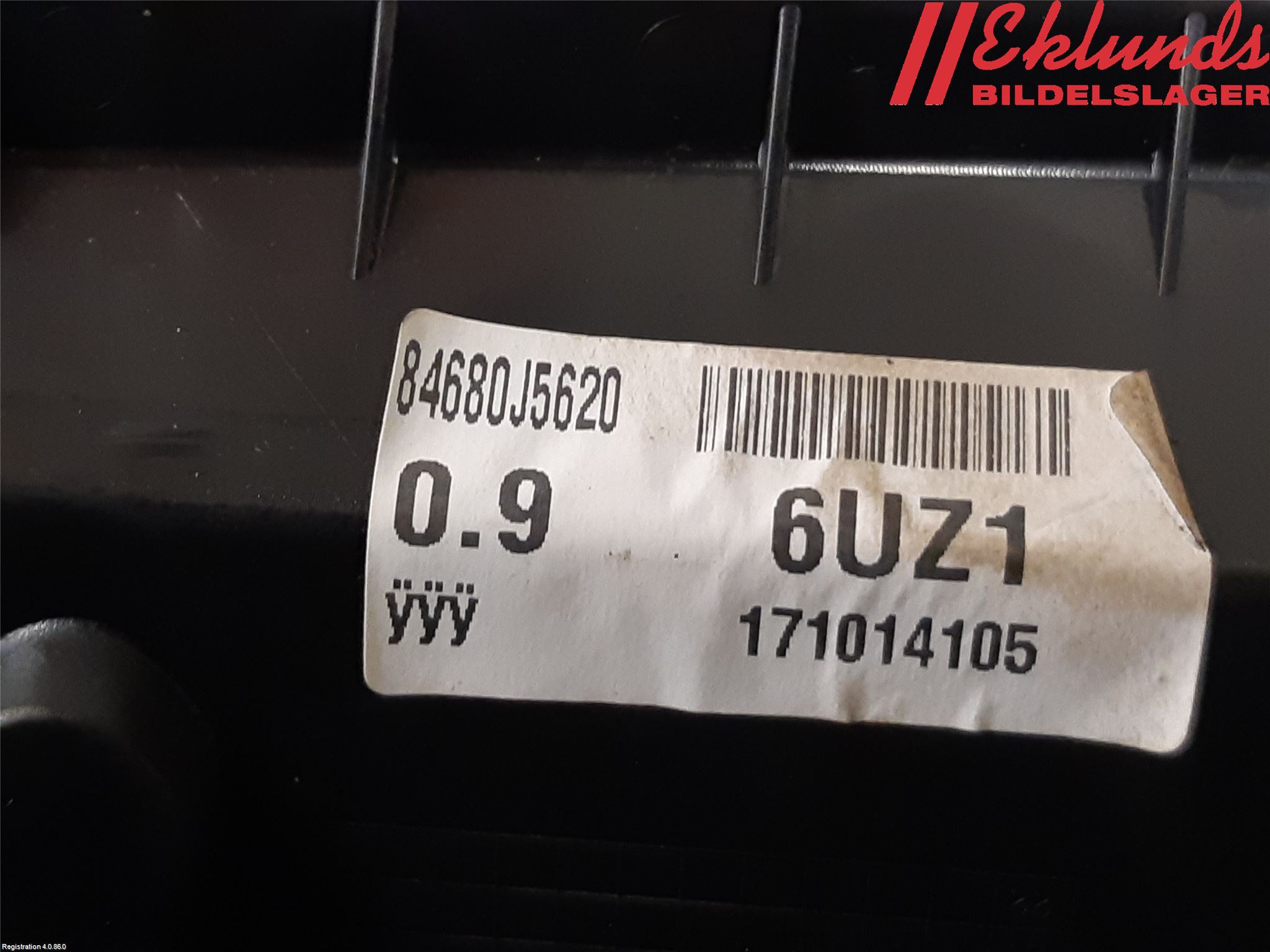 Kia STINGER 18- Instrumentbräda Förvaringsfack