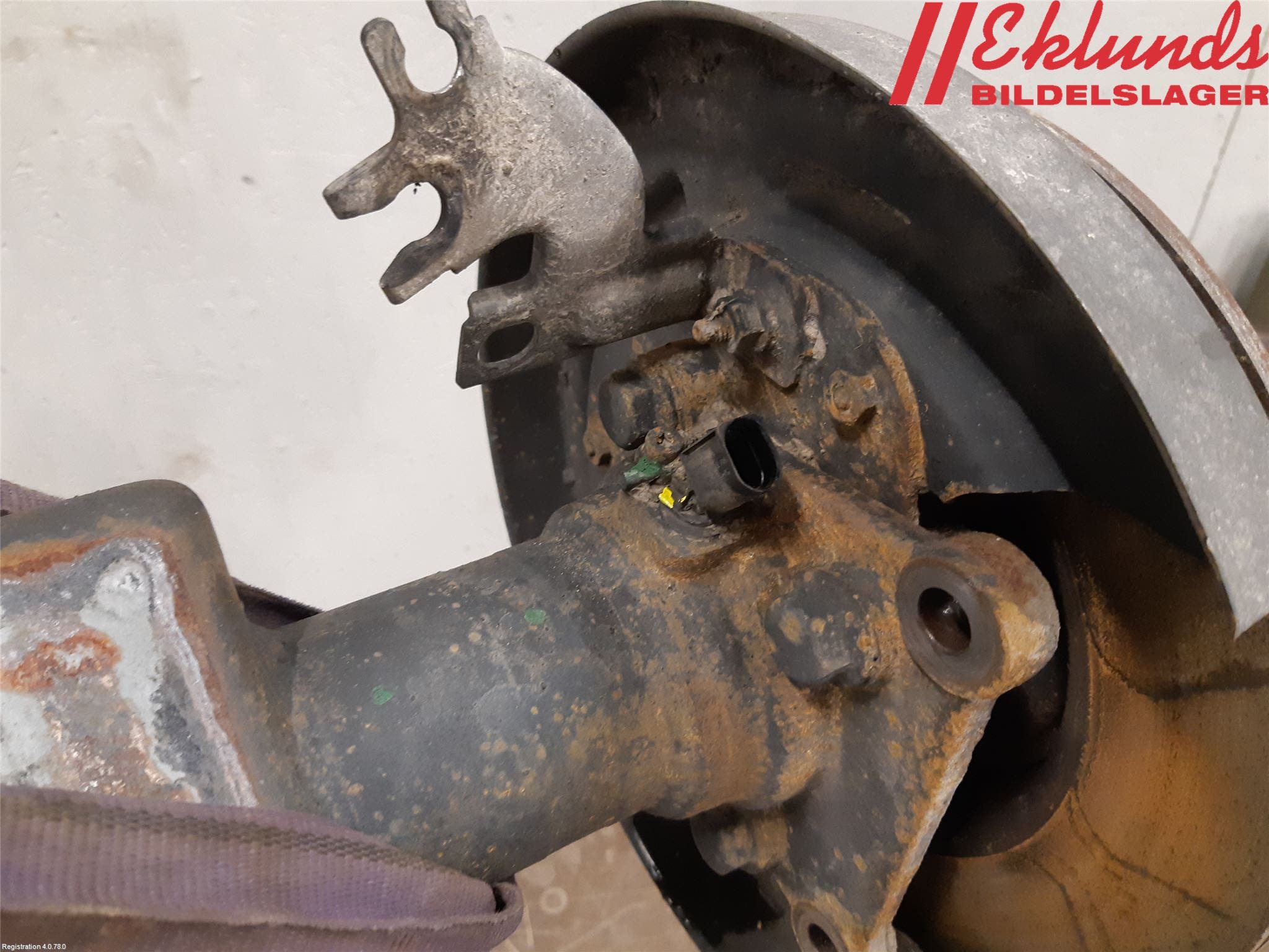 Volkswagen VW AMAROK 2H 10-22 Bakaxel