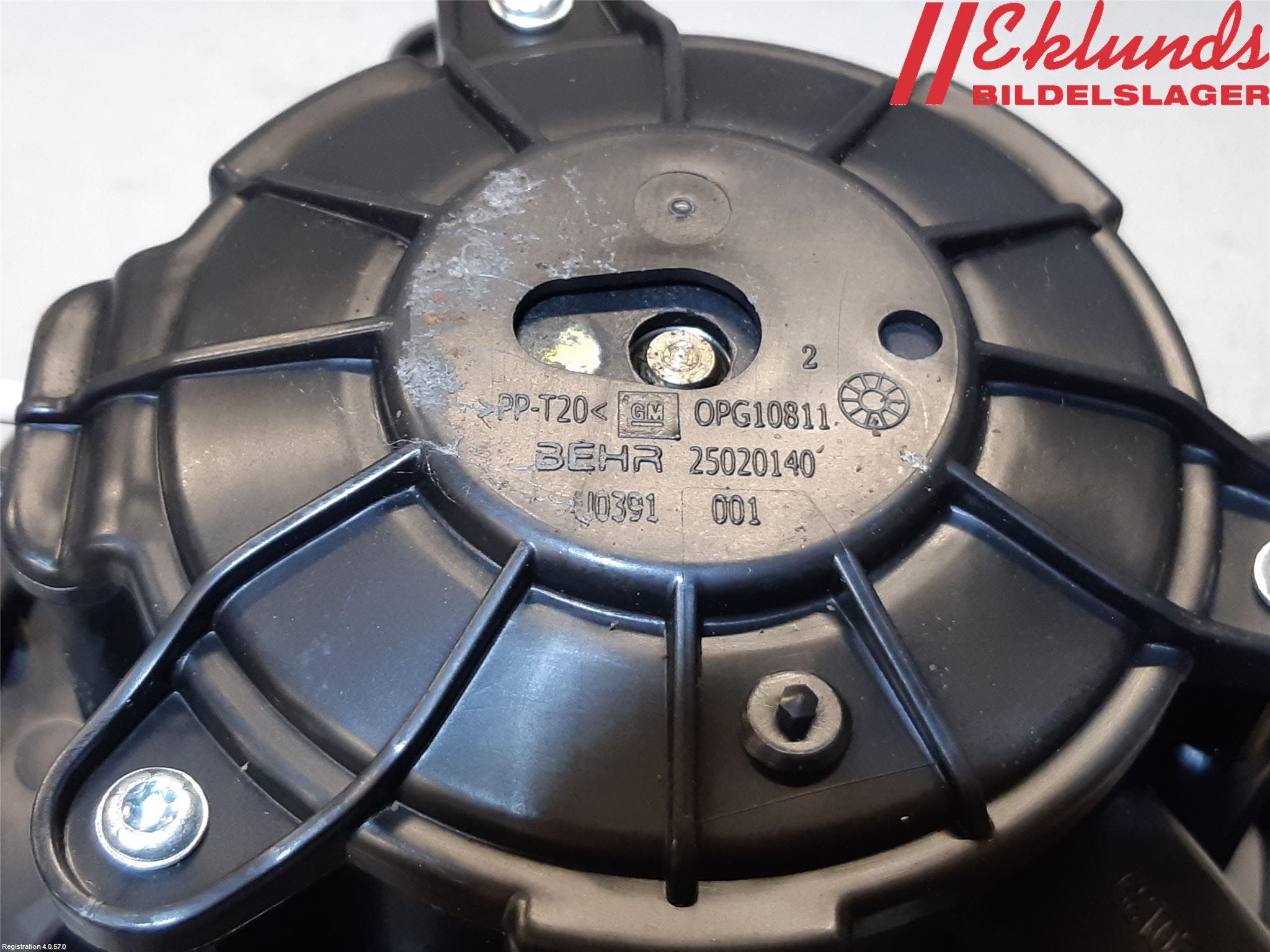 Opel ASTRA J 10-15 Värmefläkt