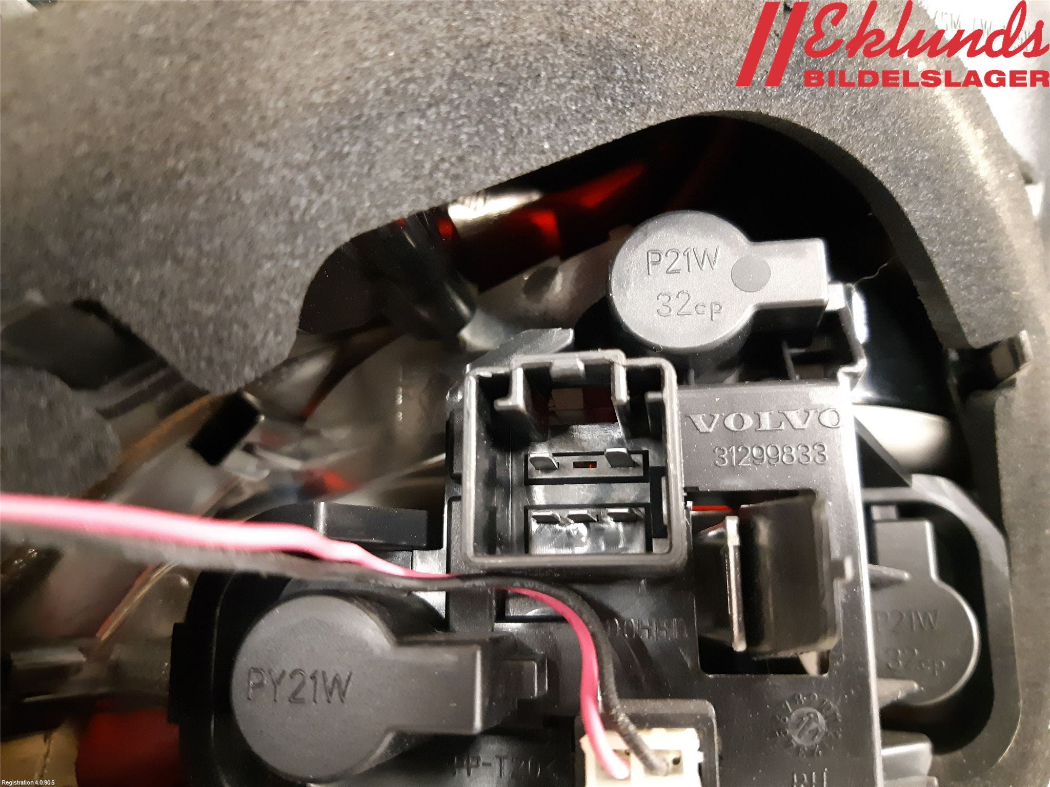 Volvo V40 12-19 Bakljus Höger