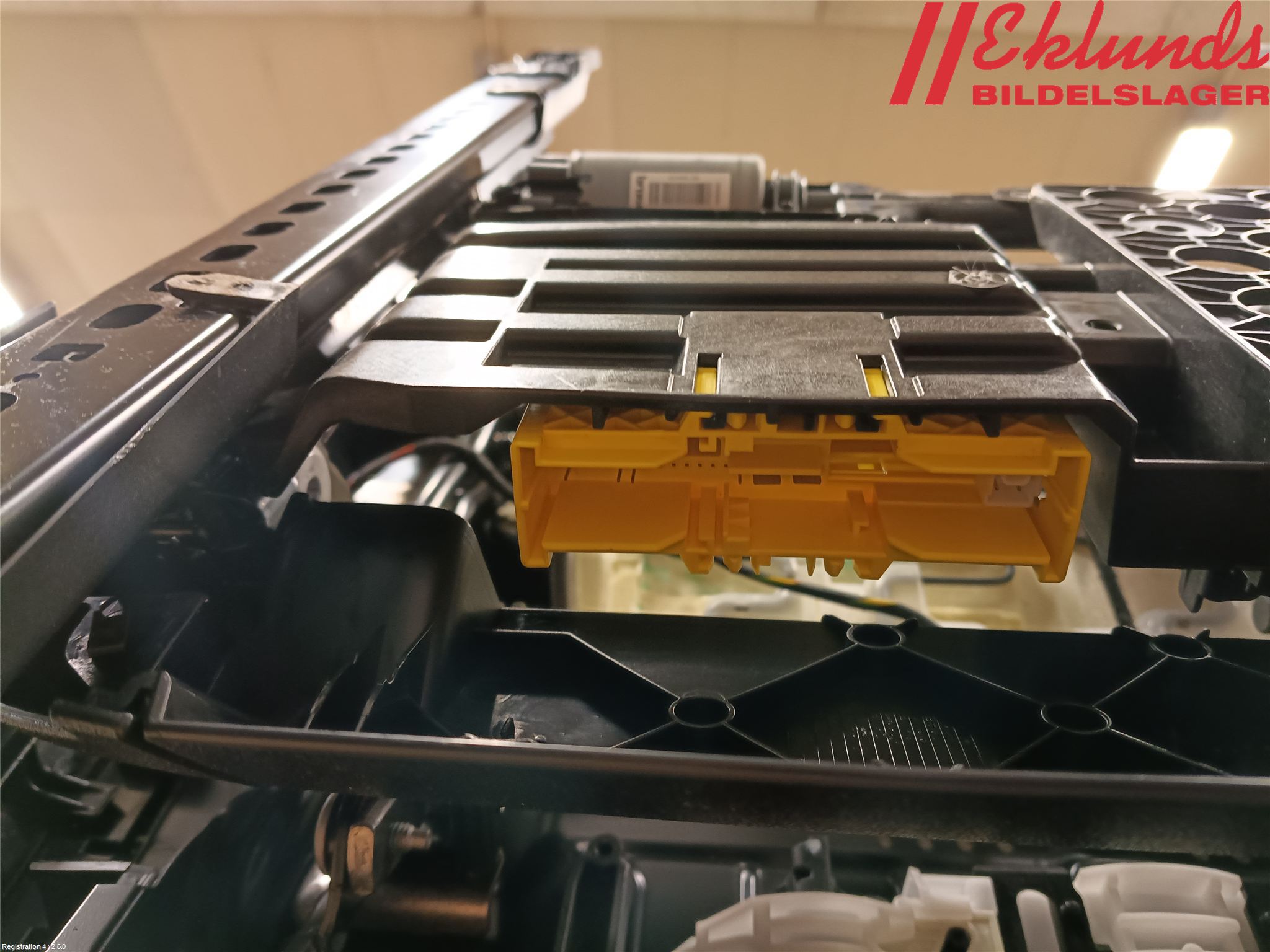 BMW 5 G30/G31/F90 17-23 Inredning Stolar-Säten Komp