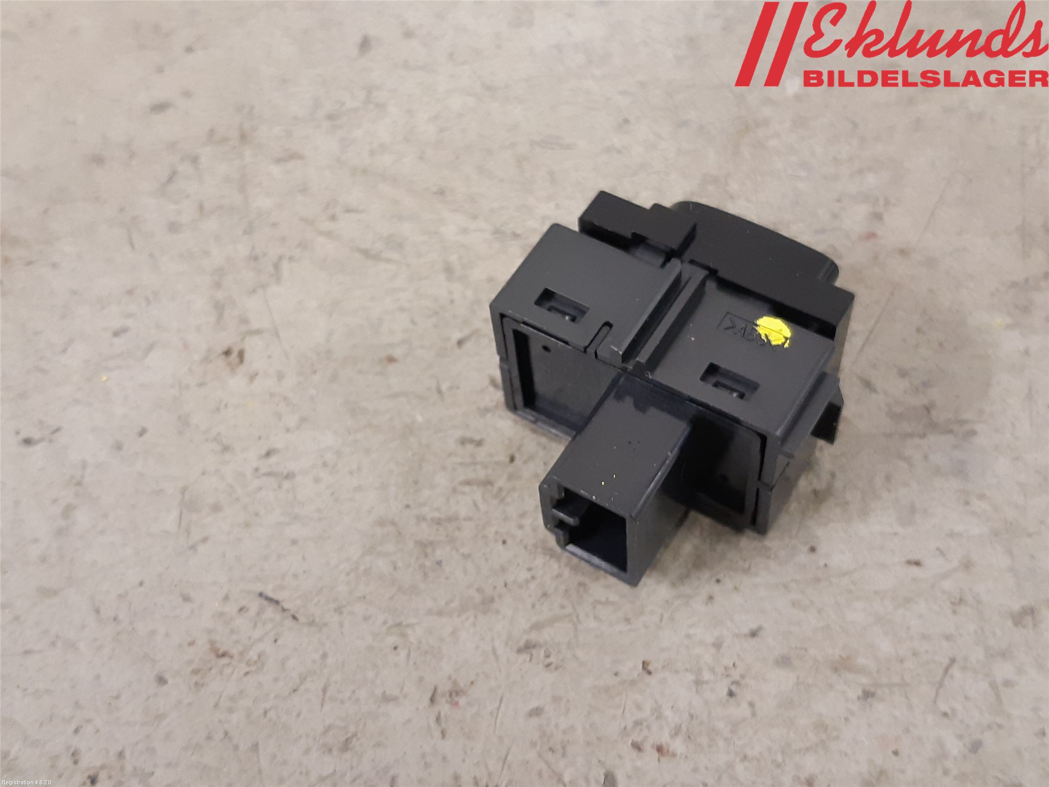 Volvo XC90/RECHARGE 16- Strömställare Centrallås