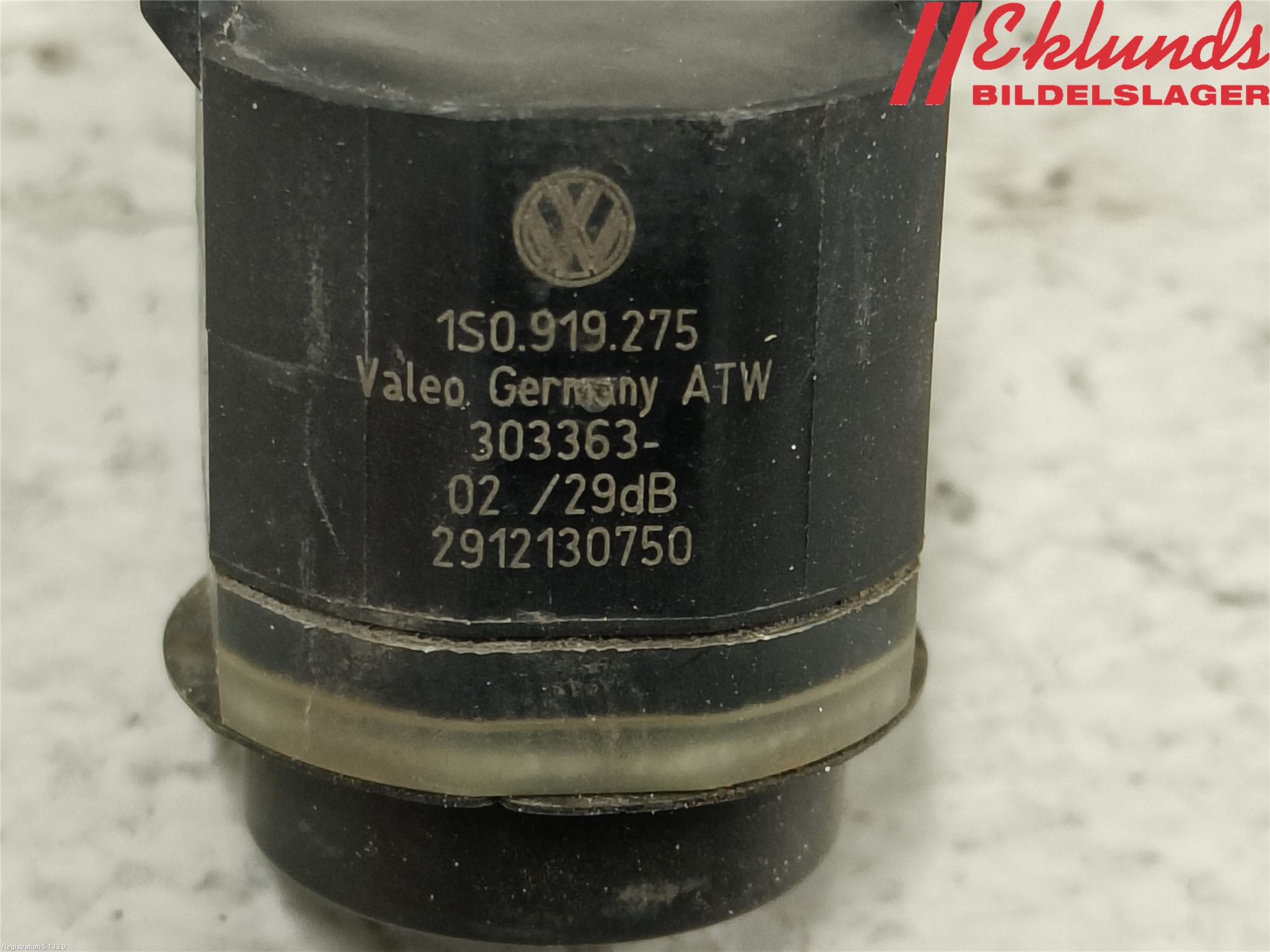 Volkswagen VW AMAROK 2H 10-22 Parkeringshjälp Frontsensor