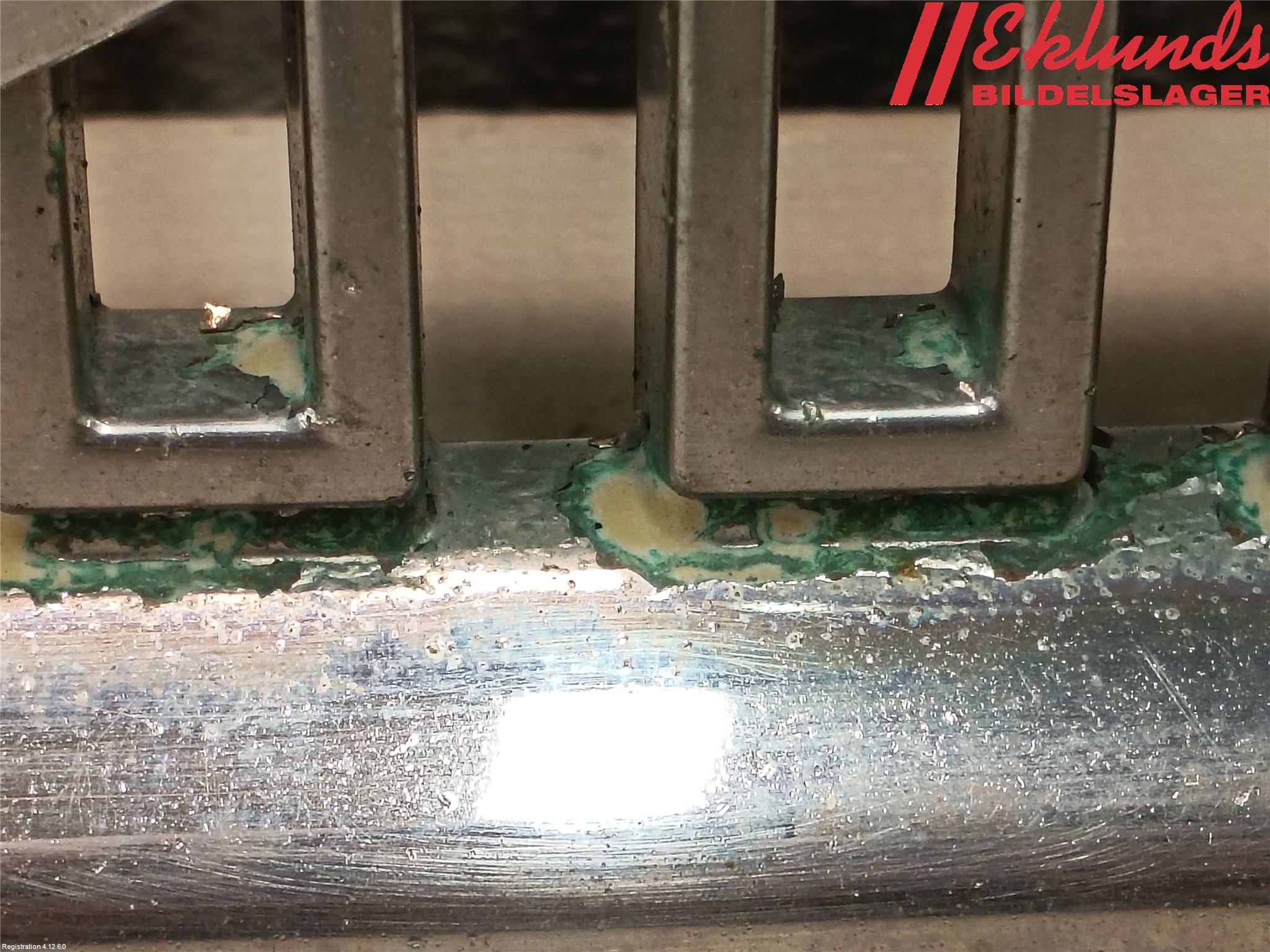 Volvo V70 05-08 Grill Komp