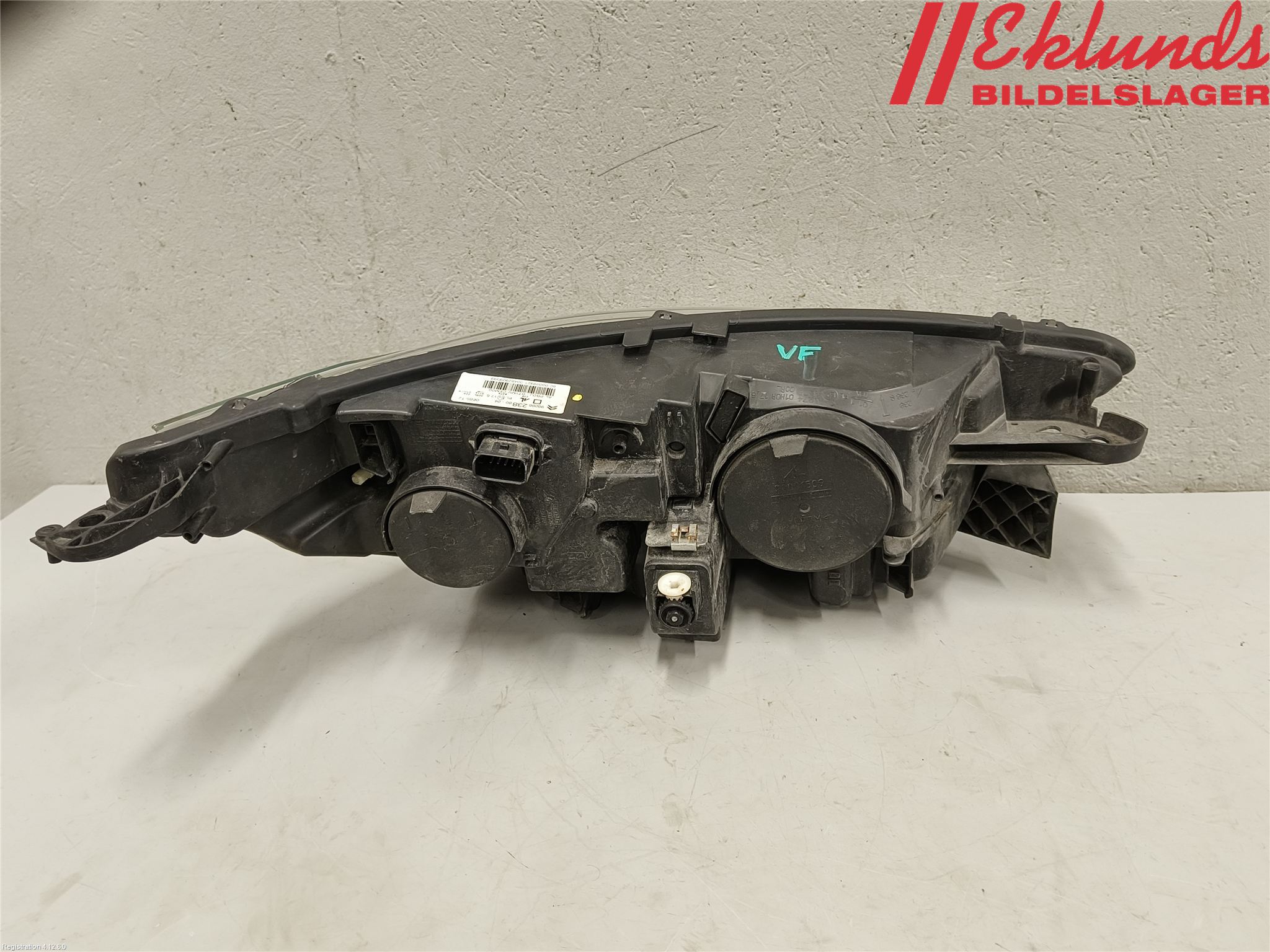 Citroen C4 II 11-18 Strålkastare Vänster