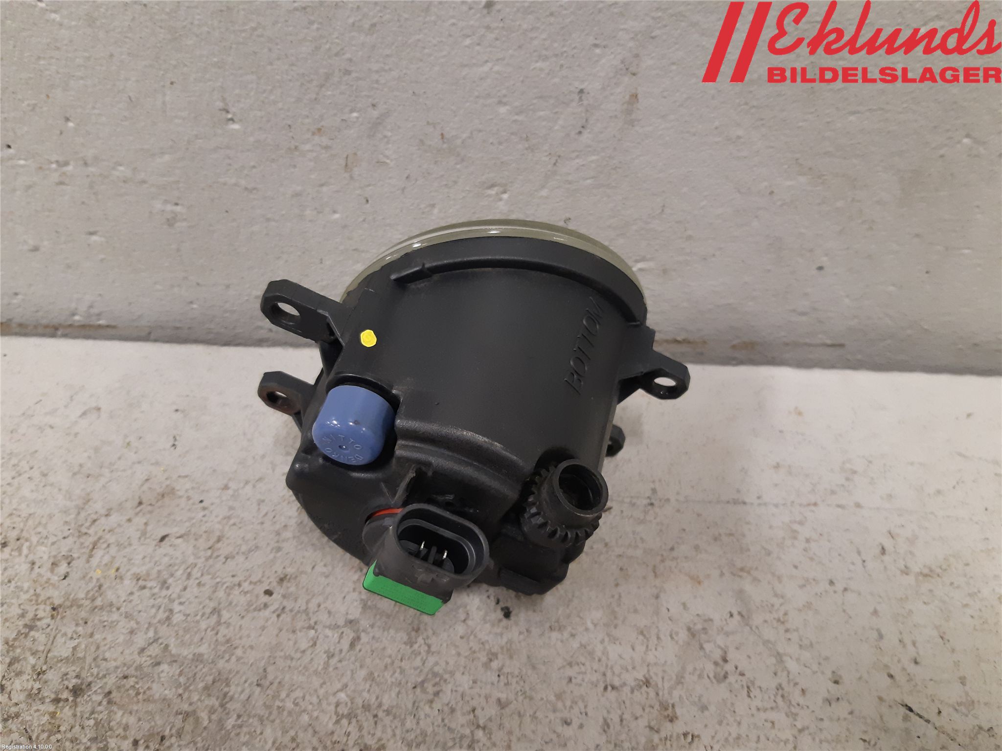 Toyota AVENSIS 03-06 Dimljus-Varselljus Fram