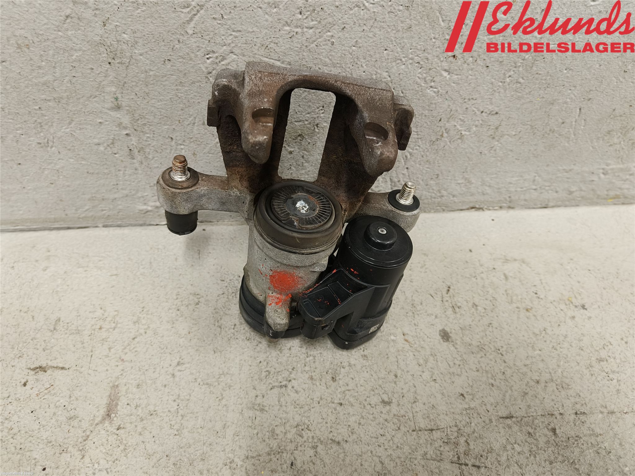 Audi A3/S3 8Y 21- Bromsok Bak Vänster