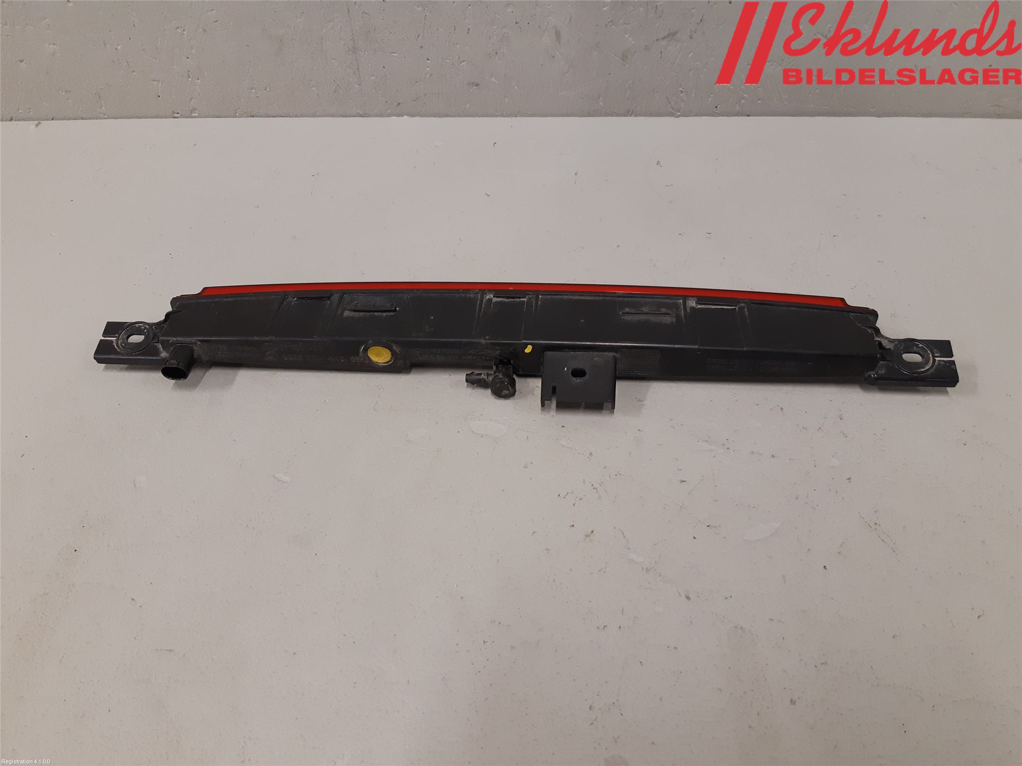 BMW 2 F45 Active Tourer 14-21 Bromsljus Bakruta