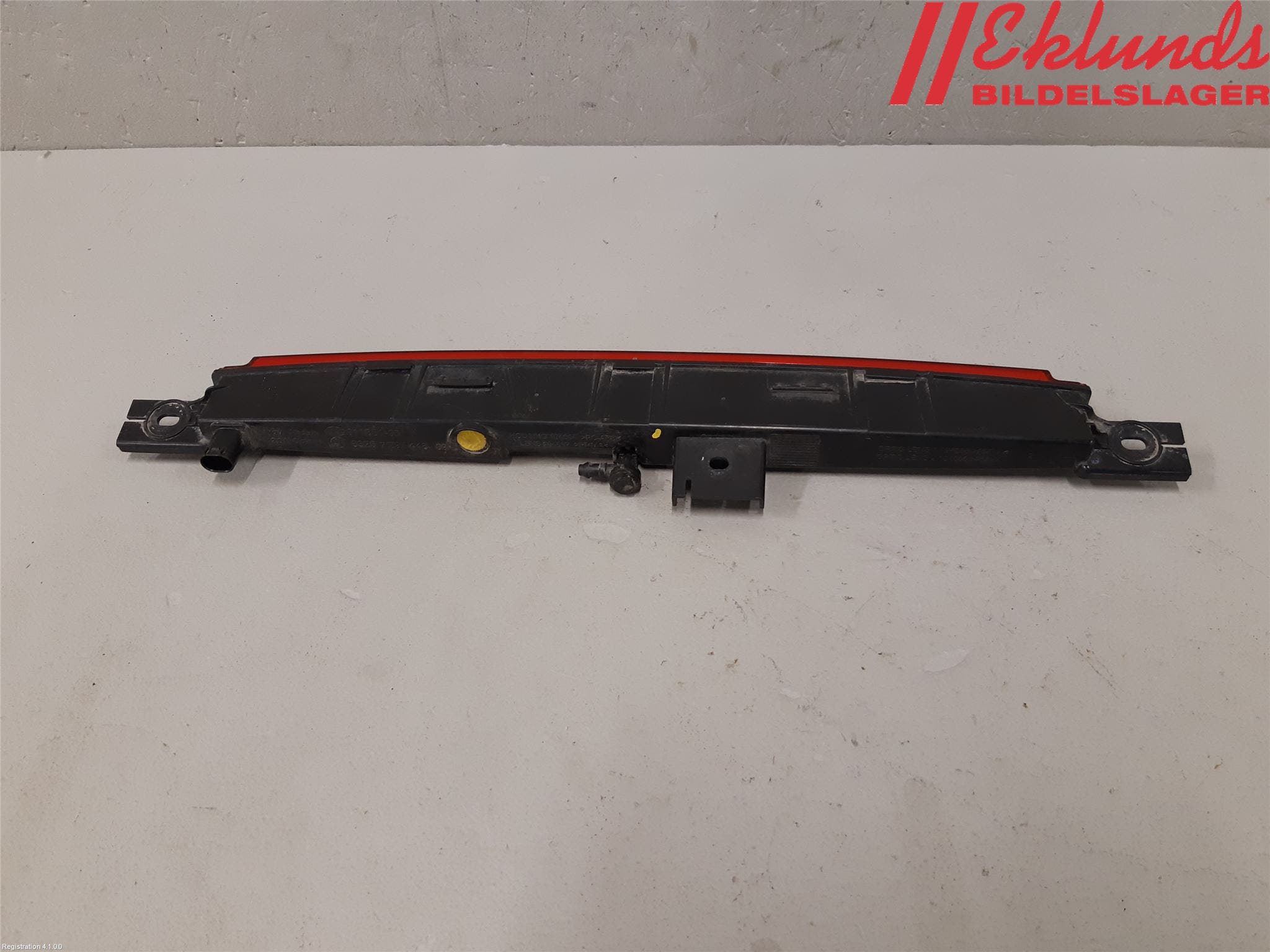 BMW 2 F45 Active Tourer 14-21 Bromsljus Bakruta