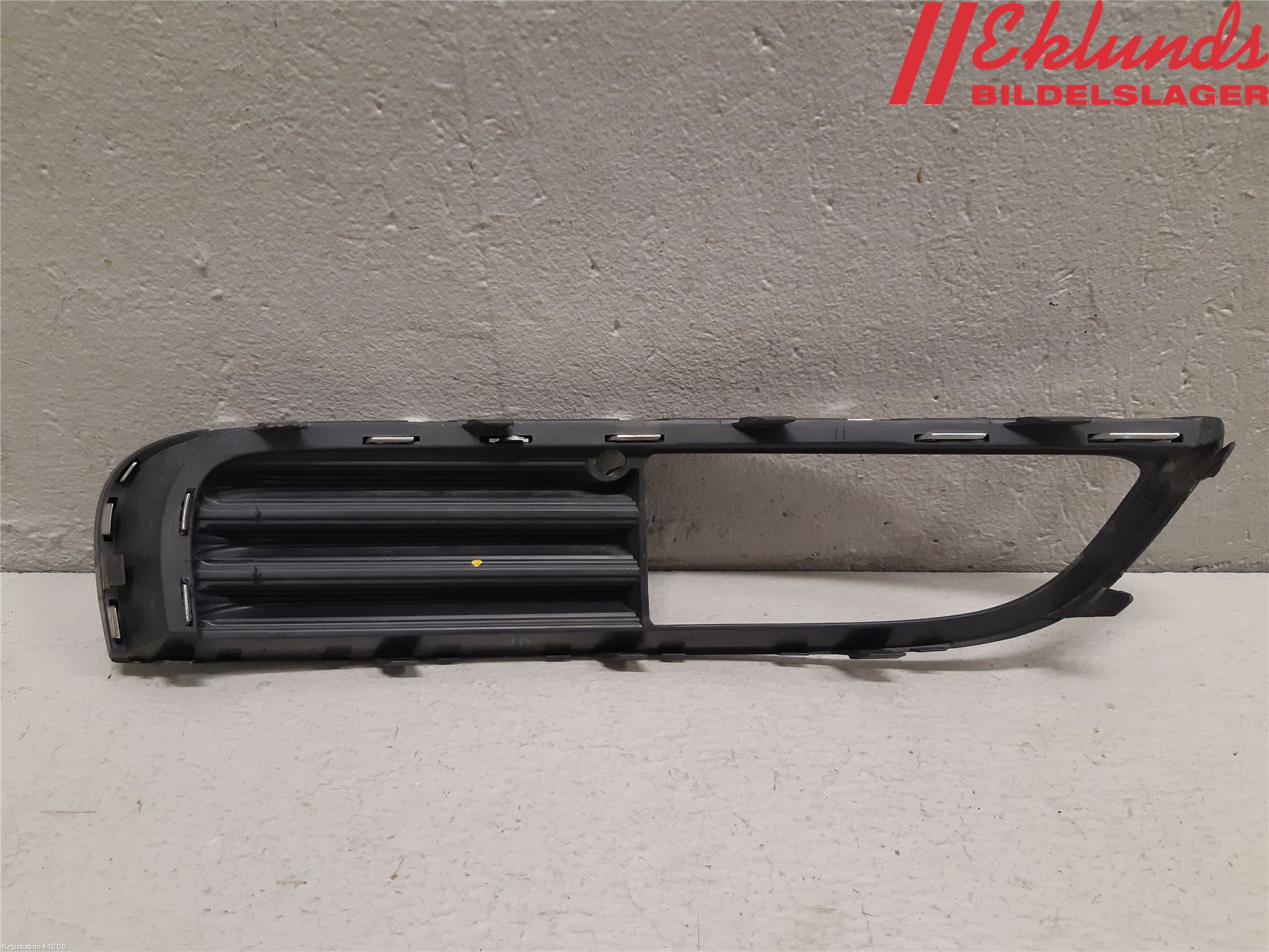 Opel INSIGNIA 09-16 Dimljussarg Fram