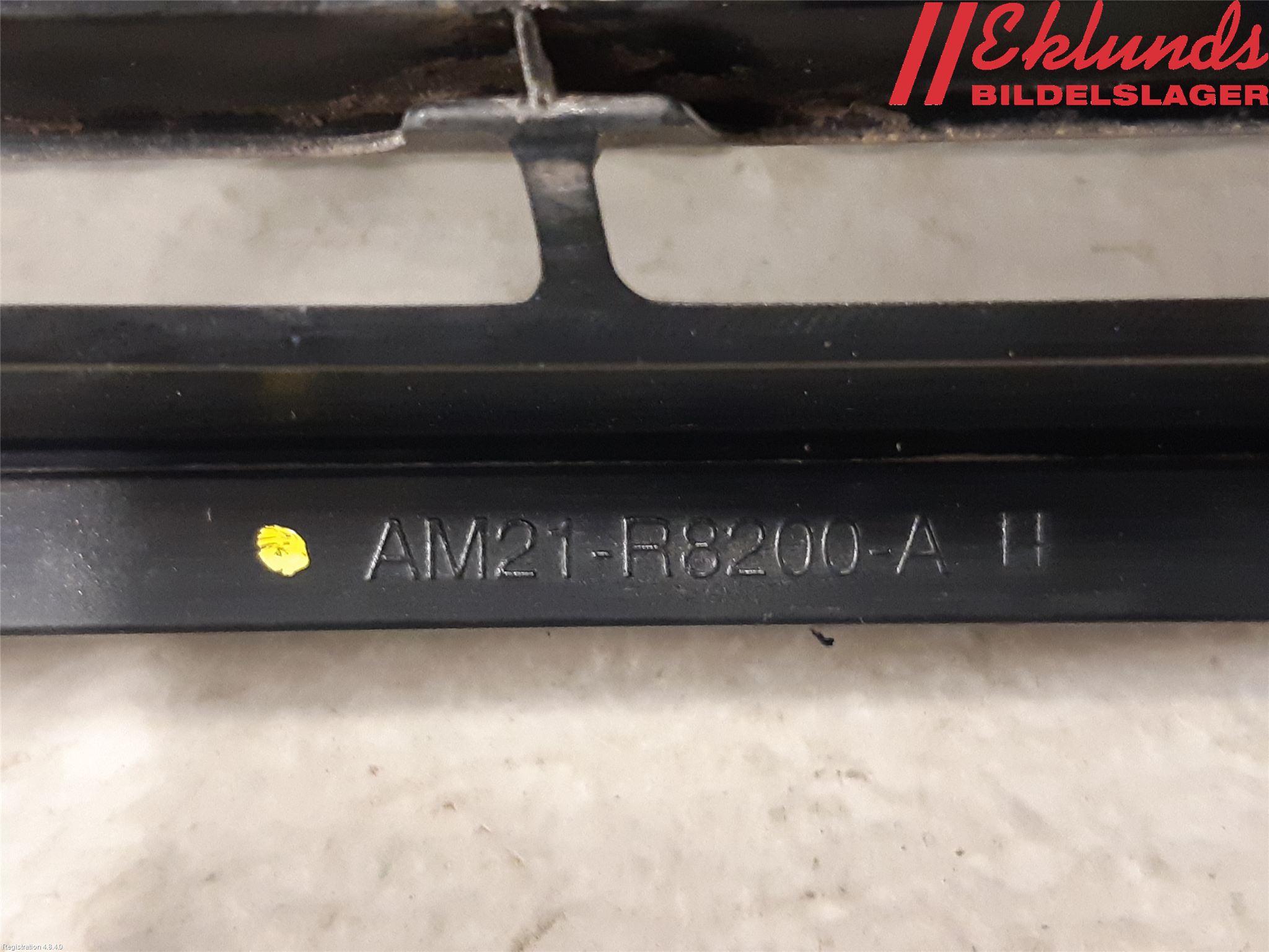 Ford S-MAX 06-15 Grill Komp