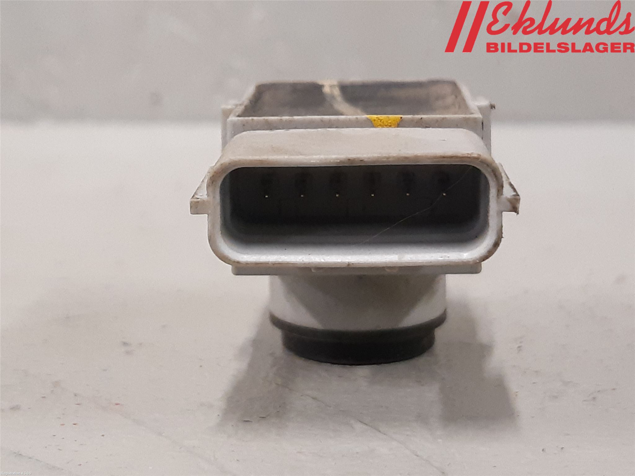 Hyundai SANTA FE 13-18 Parkeringshjälp Backsensor