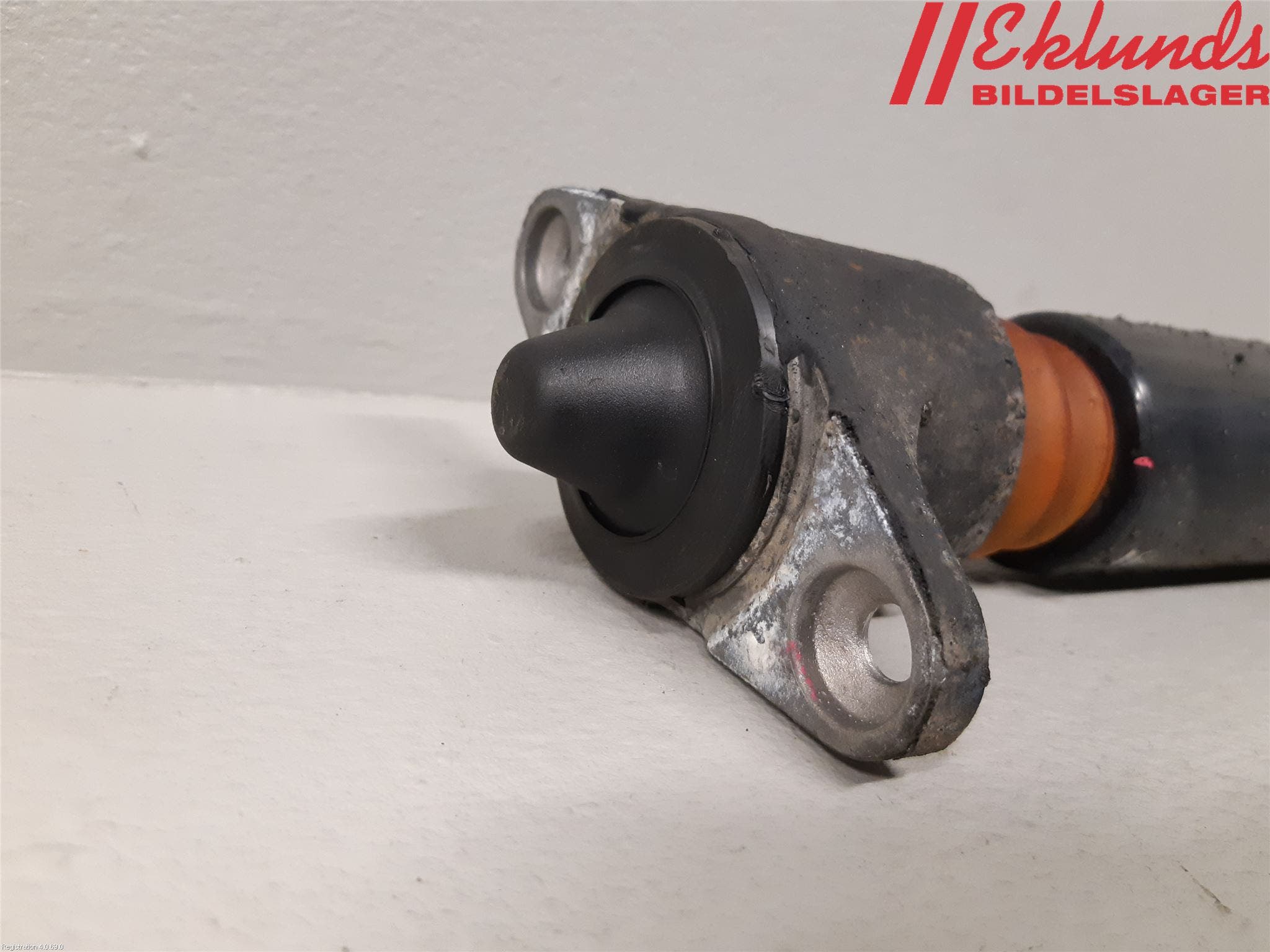 Hyundai i30 GD 13-17 Stötdämpare Bak