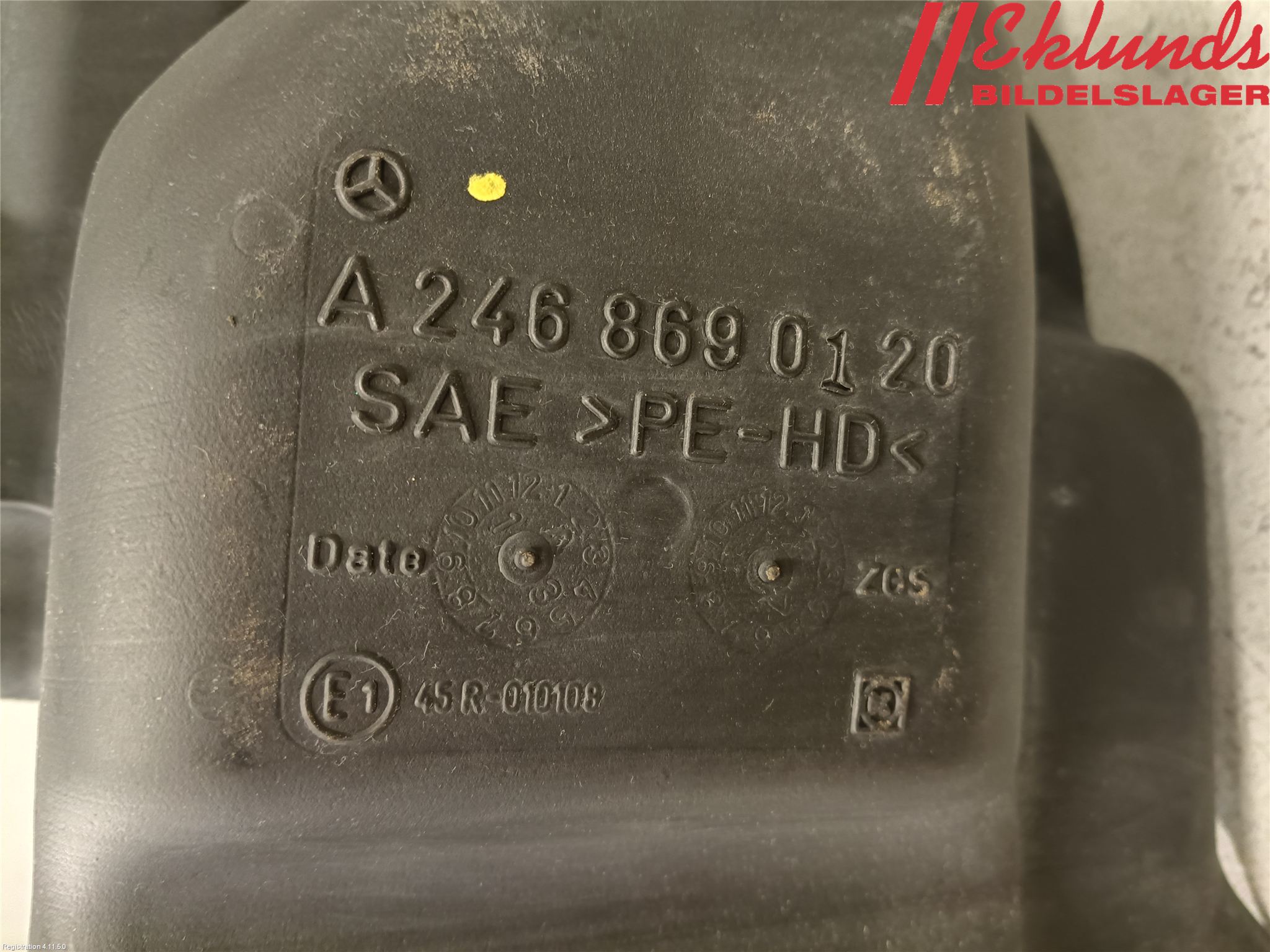 Mercedes-Benz MB CLA-KLASS (C117/X117) 13-19 Spolartank Vindruta-Strål