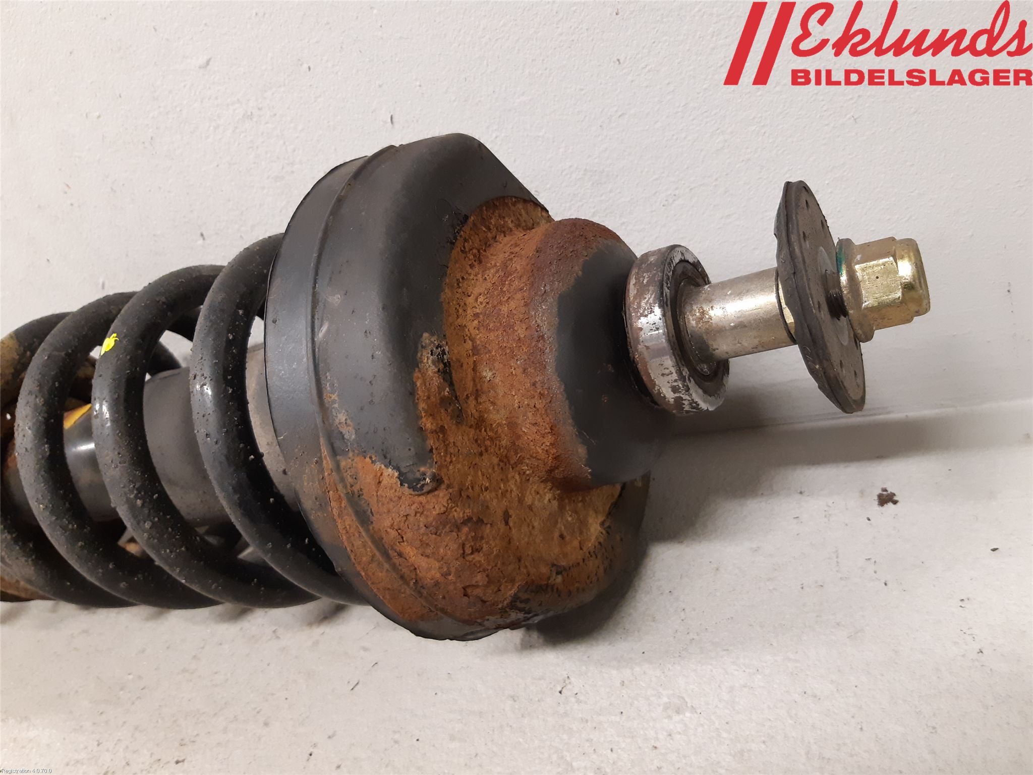 Opel VIVARO 01-14 Fjäderben Fram Höger