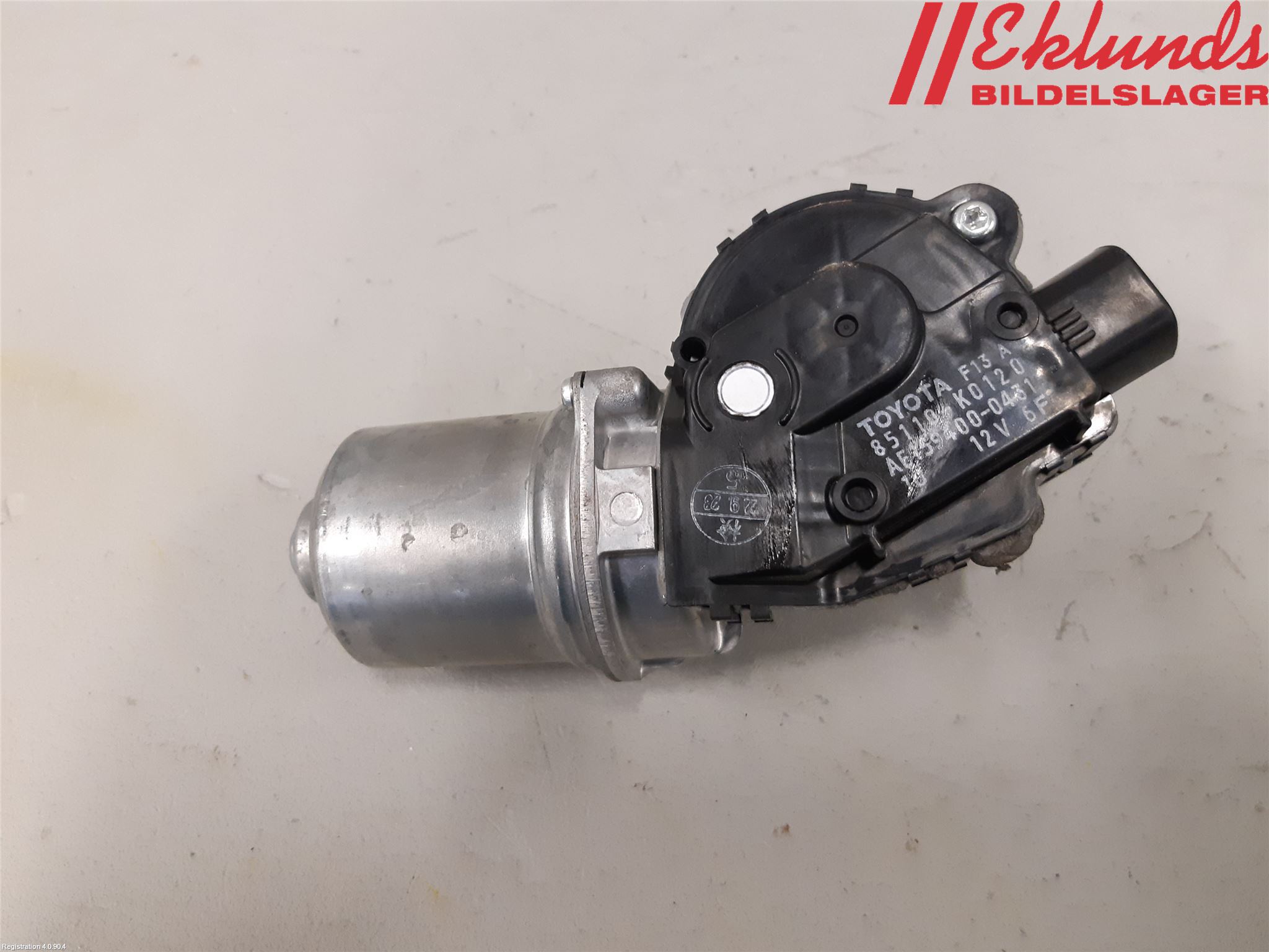 Toyota AYGO X AB70 22- Torkarmotor Vindruta
