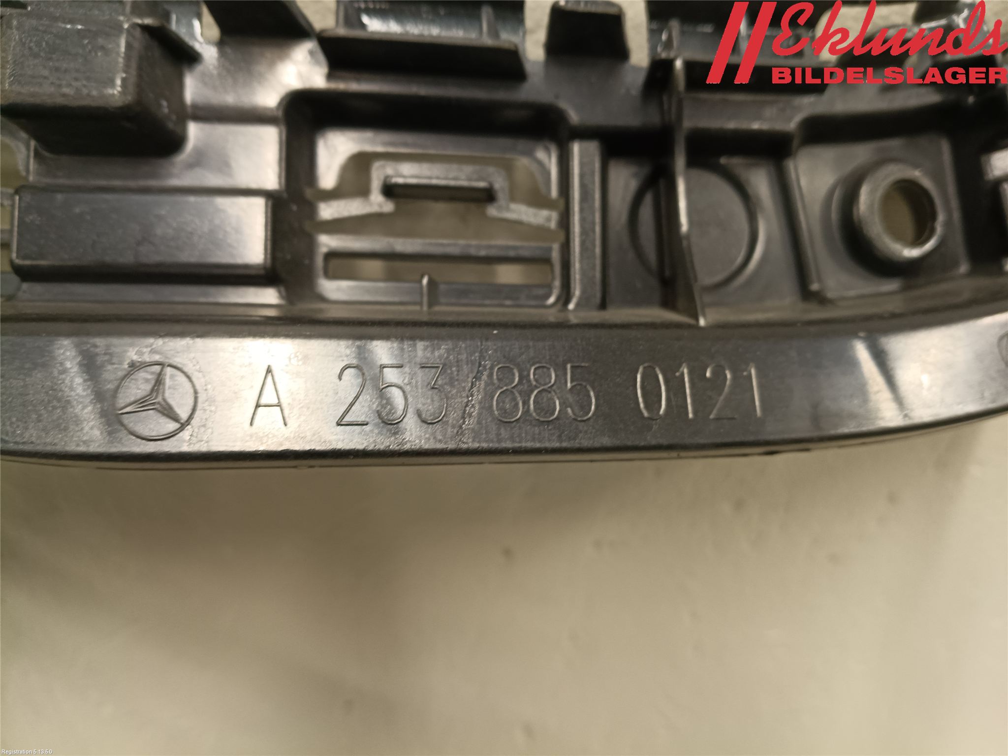 Mercedes-Benz MB GLC-KLASS (X253/C253) 15-22 Stötfångarfäste Bak Vä