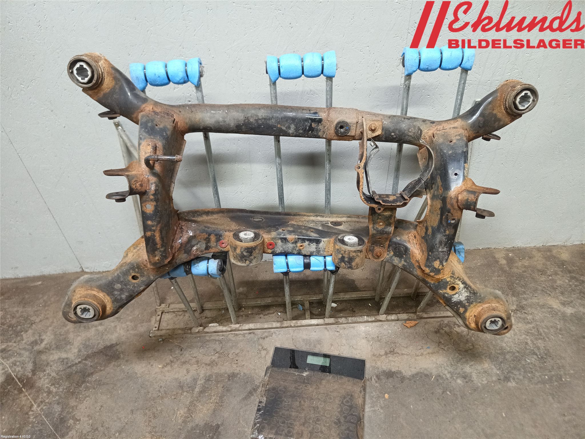 Volvo V70 14-16 Bakaxelbalk