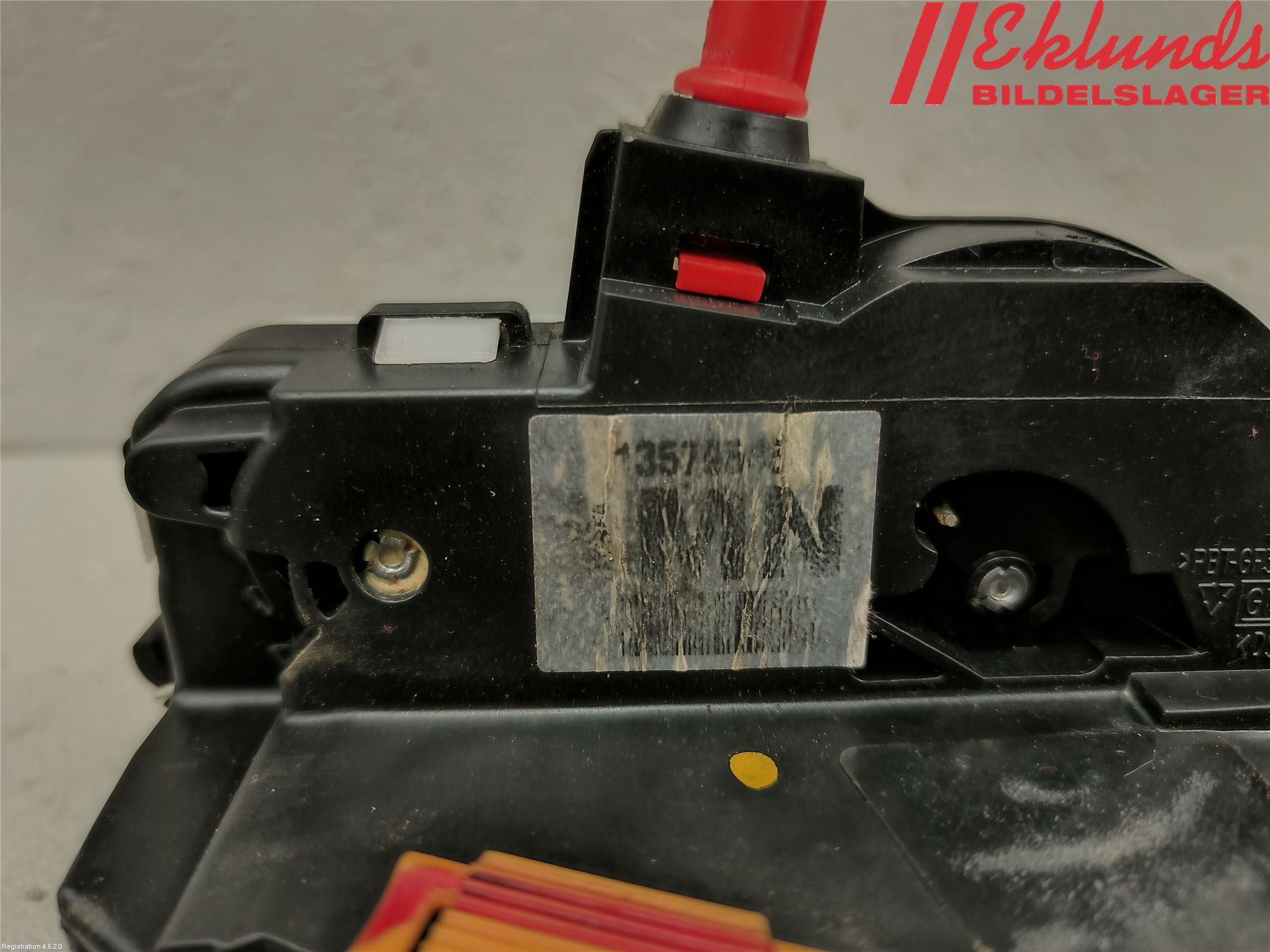 Opel MOKKA 13-20 Låskista-Dörrlås