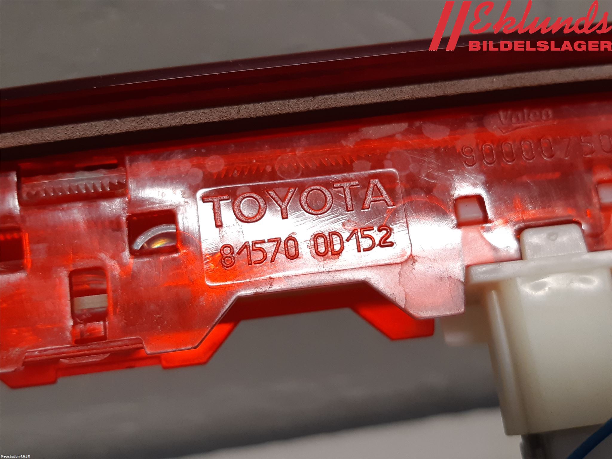 Toyota YARIS XP130 15-20 Bromsljus Bakruta