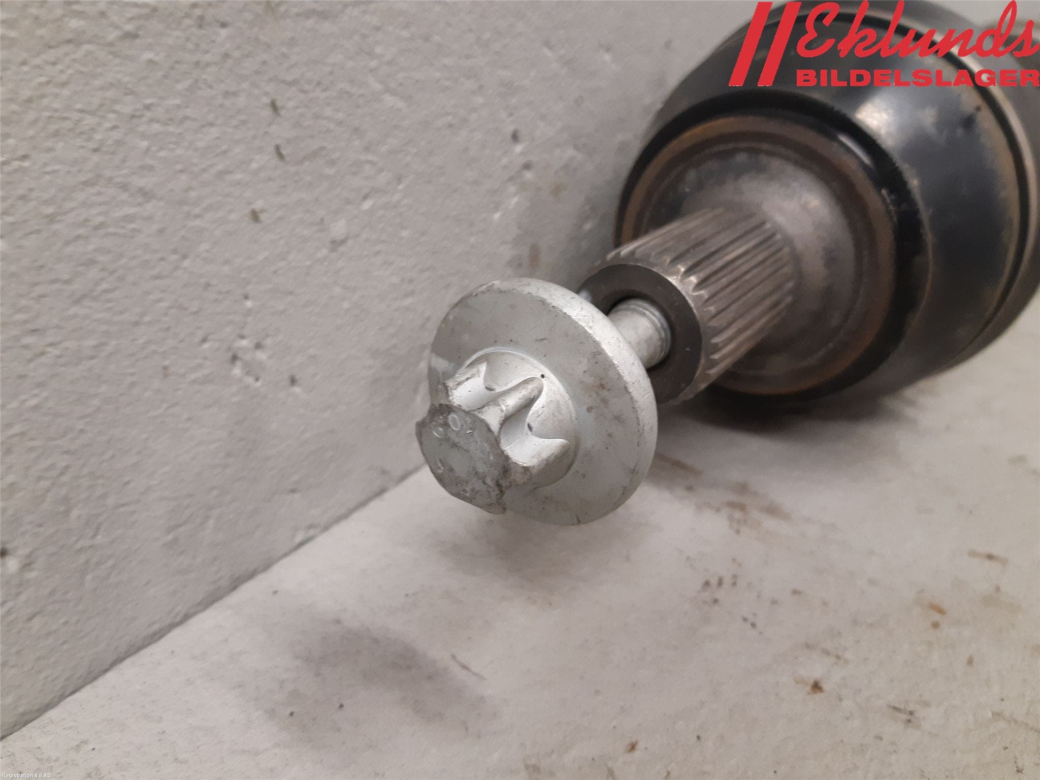 Mercedes-Benz MB B-KLASS (W247) 19- Drivaxel Fram Vänster