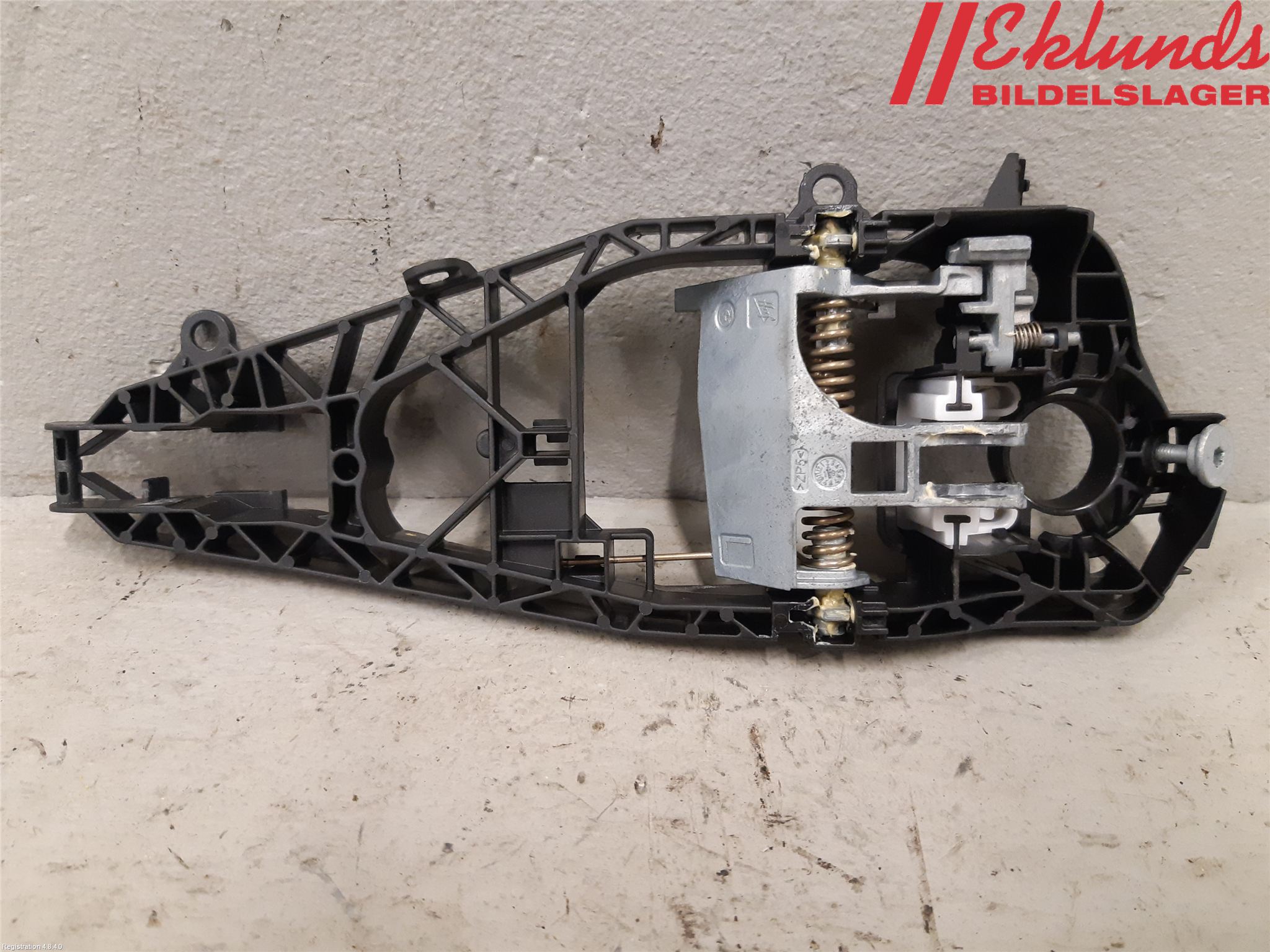 BMW X1 F48 15-22 Dörrhandtag Yttre Hö