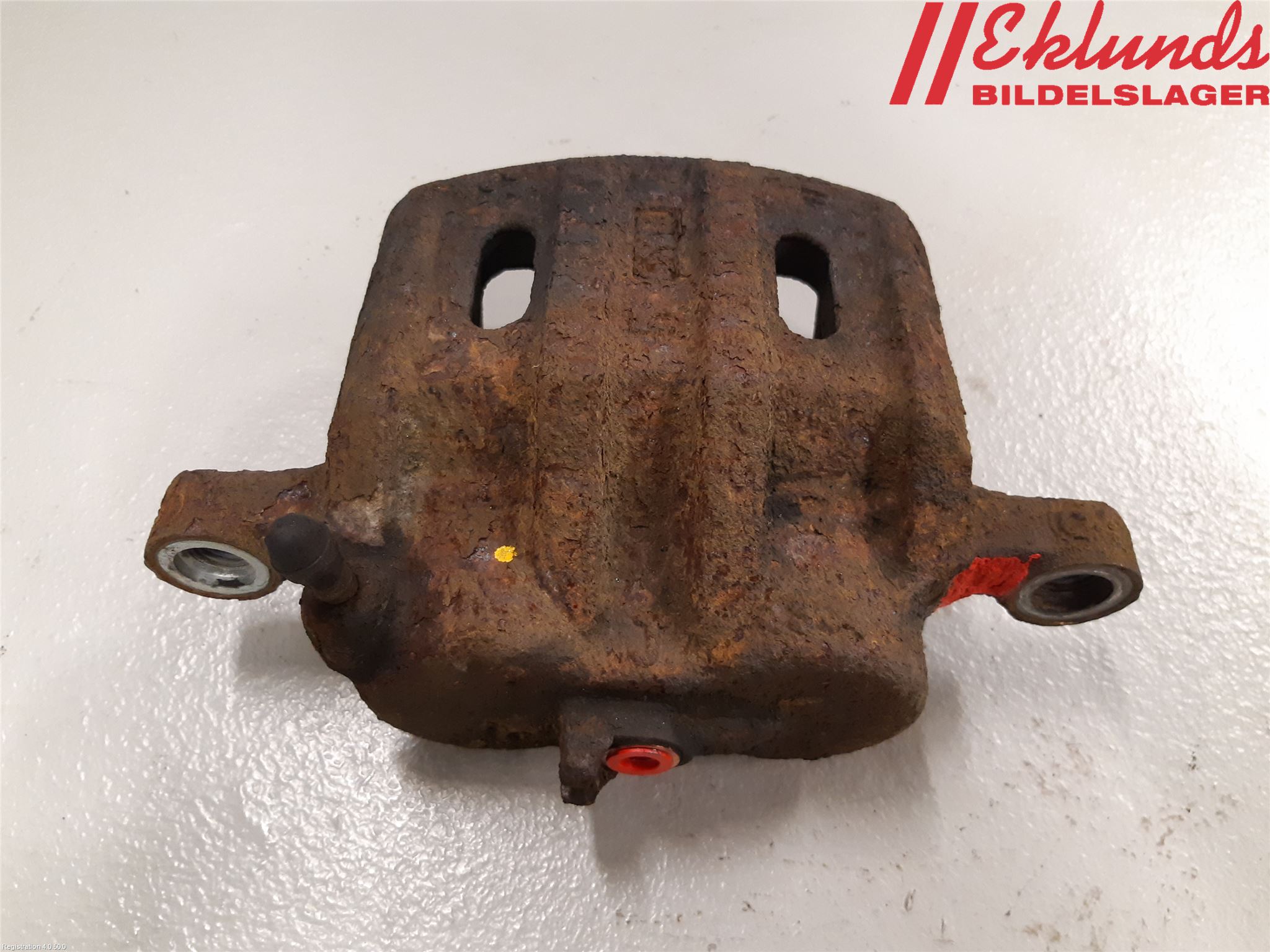 Mitsubishi OUTLANDER 01-07 Bromsok Fram Vänster