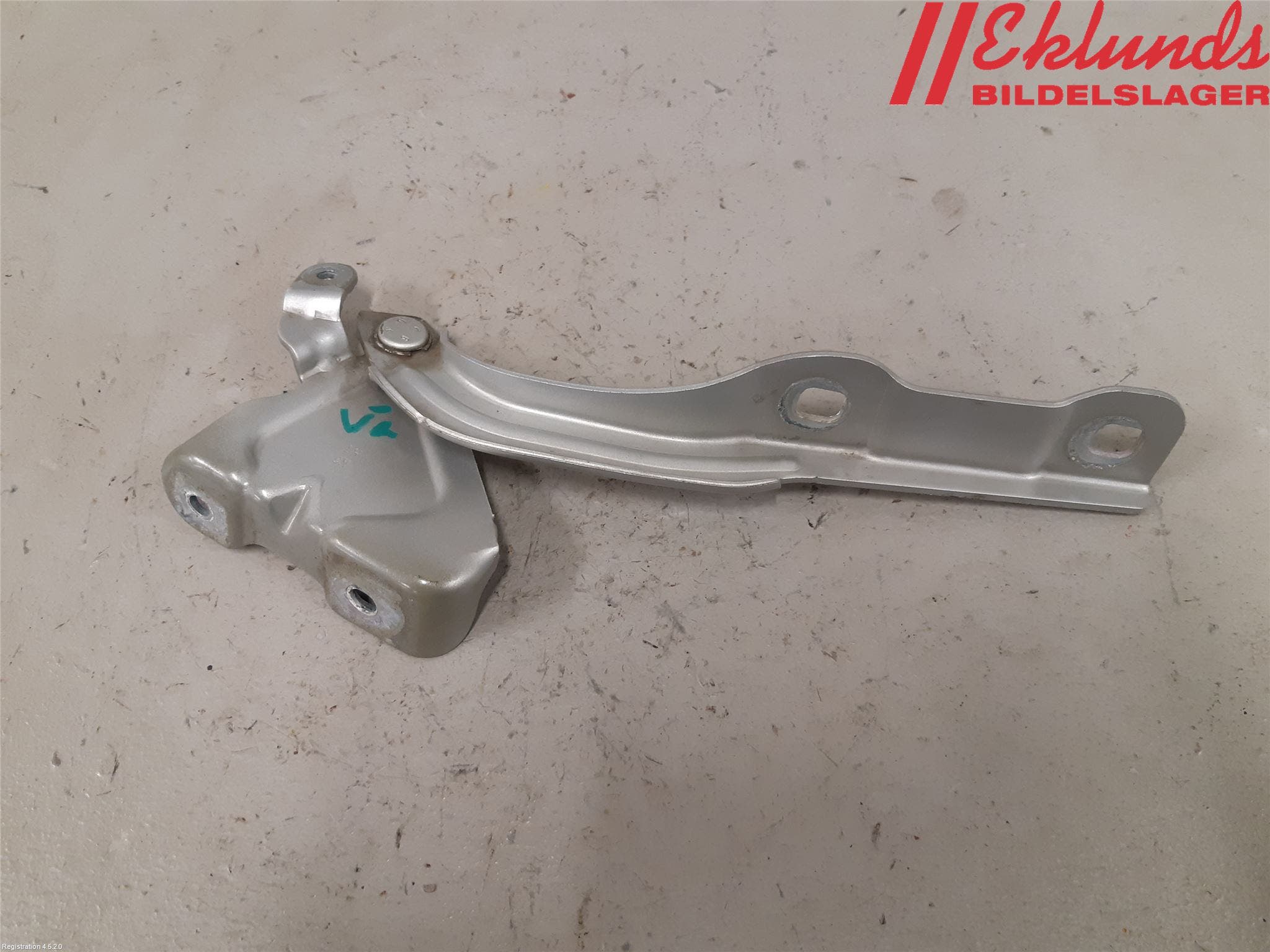 Opel MOKKA 13-20 Huvgångjärn