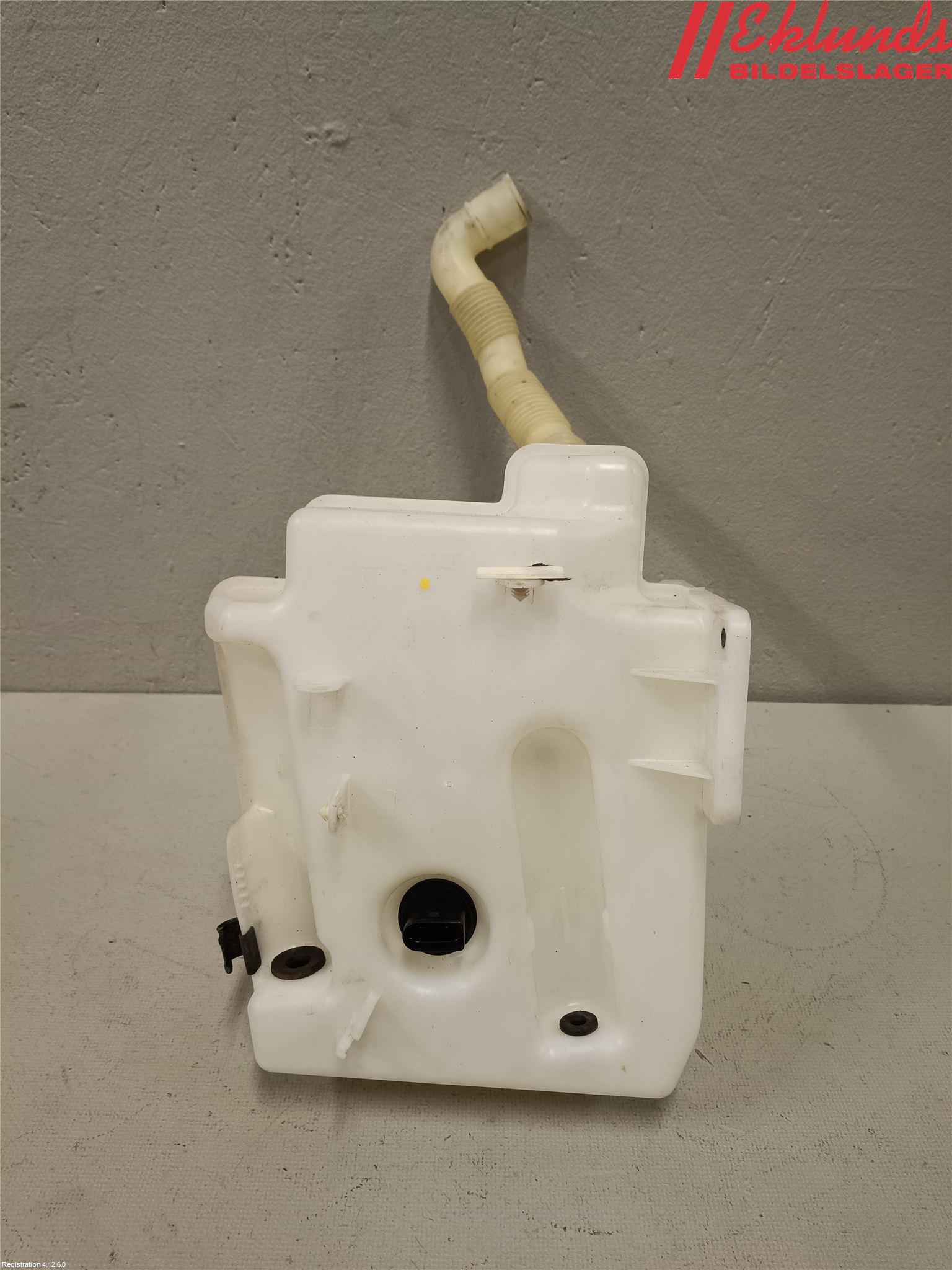 Audi A3/S3 05-13 Spolartank Vindruta-Strål