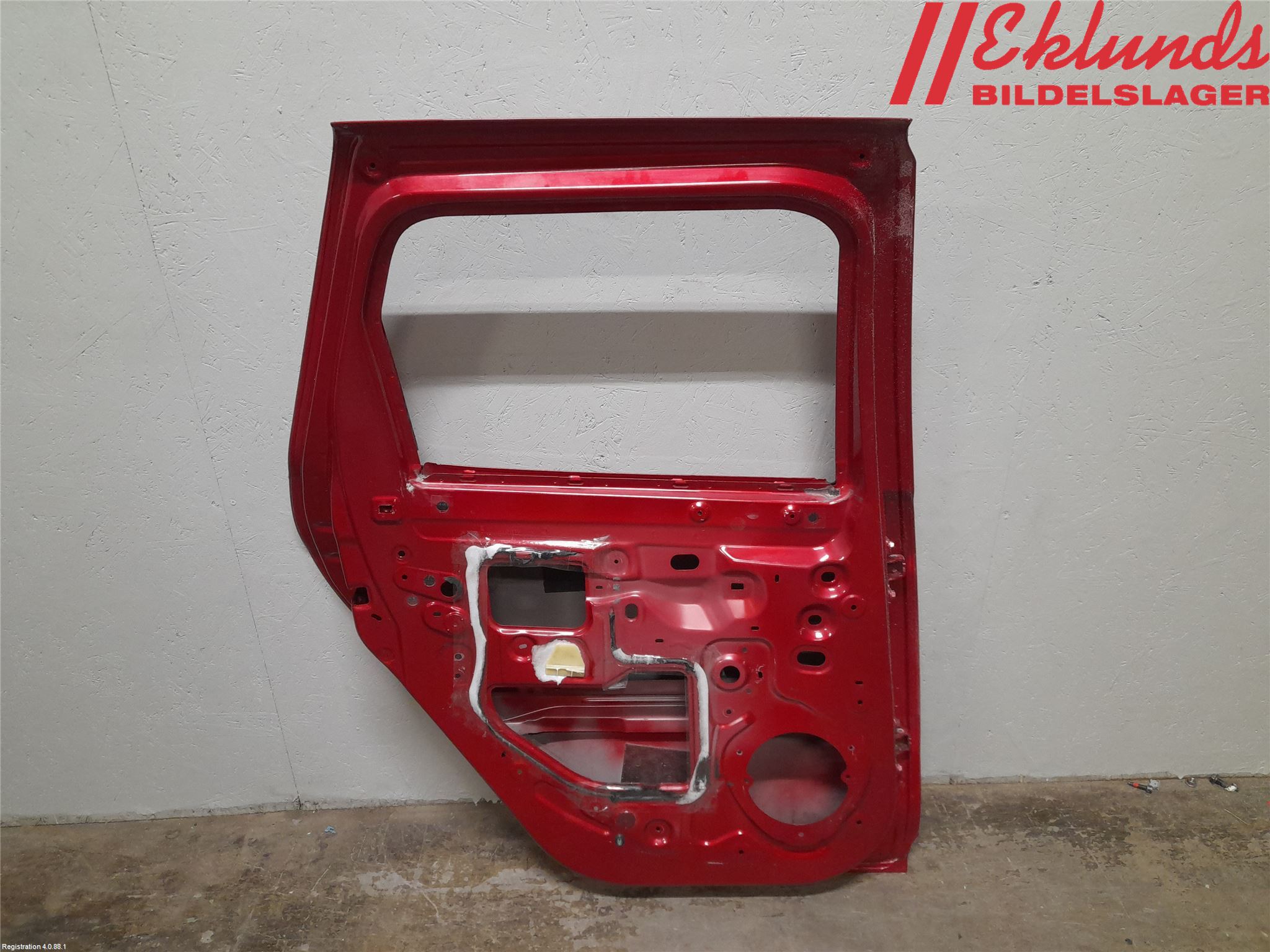 Dacia DUSTER 18-24 Dörr Bak Vänster