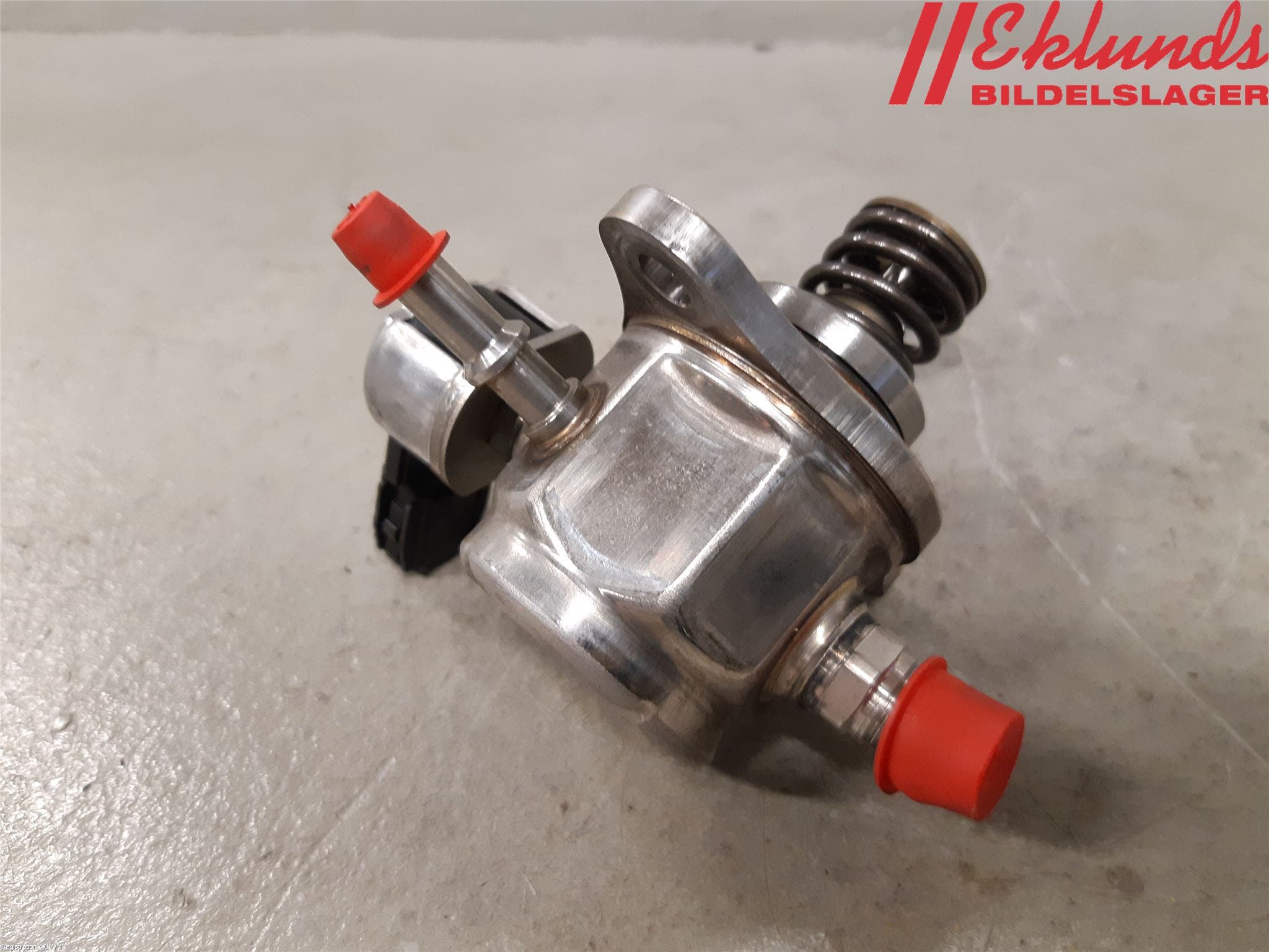 Toyota RAV4 19- Bränsle Insppump Bensin