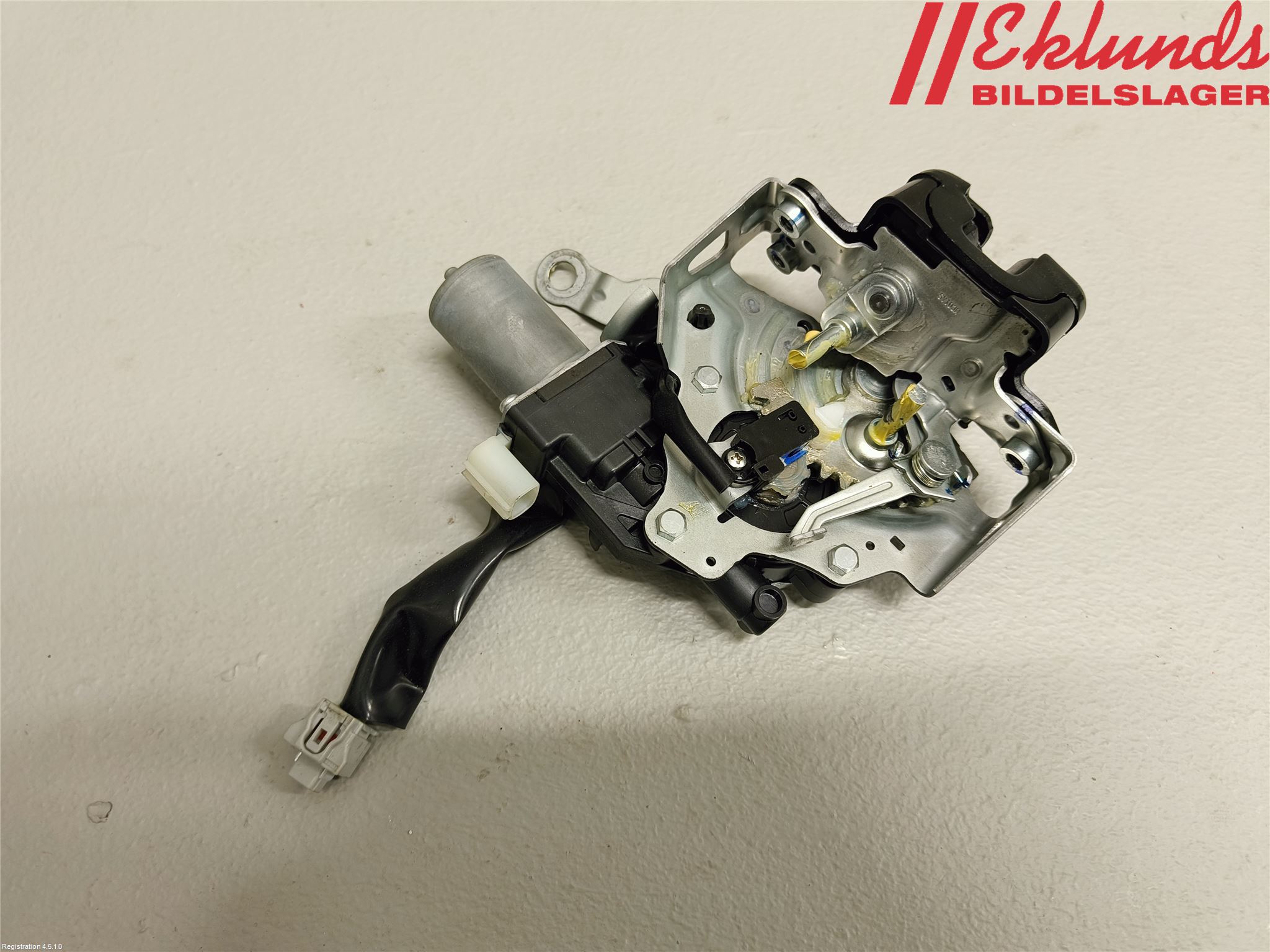 Toyota COROLLA 19- Låskista Baklucka