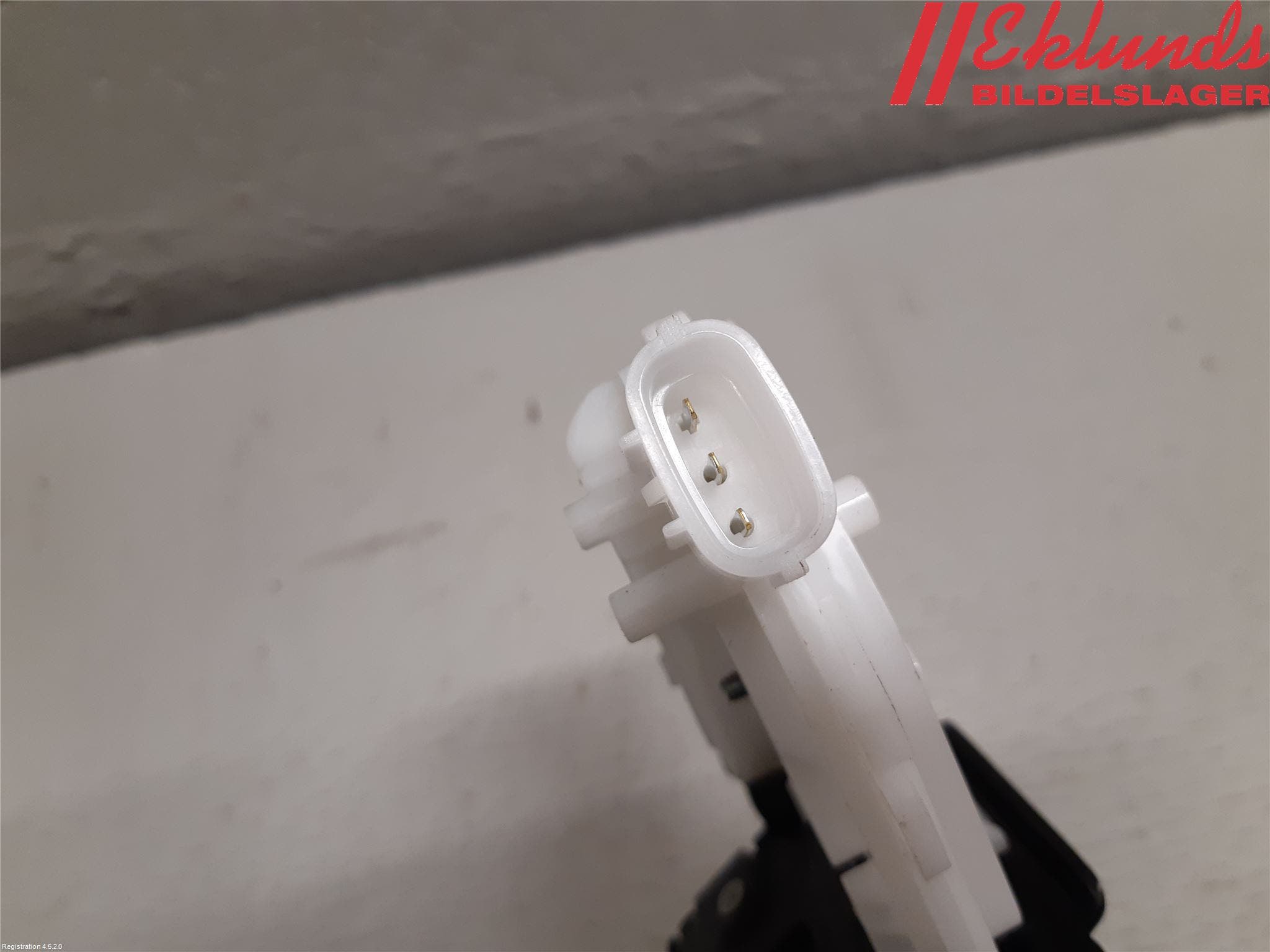 Toyota AYGO X AB70 22- Låskista Baklucka